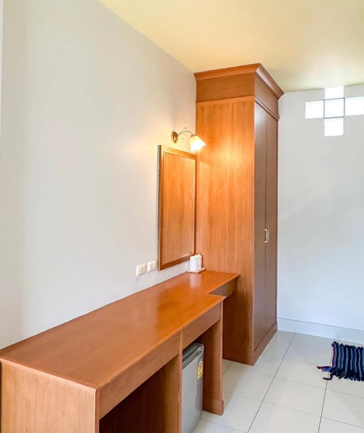 Photo of the whole room in Sunsea Resort