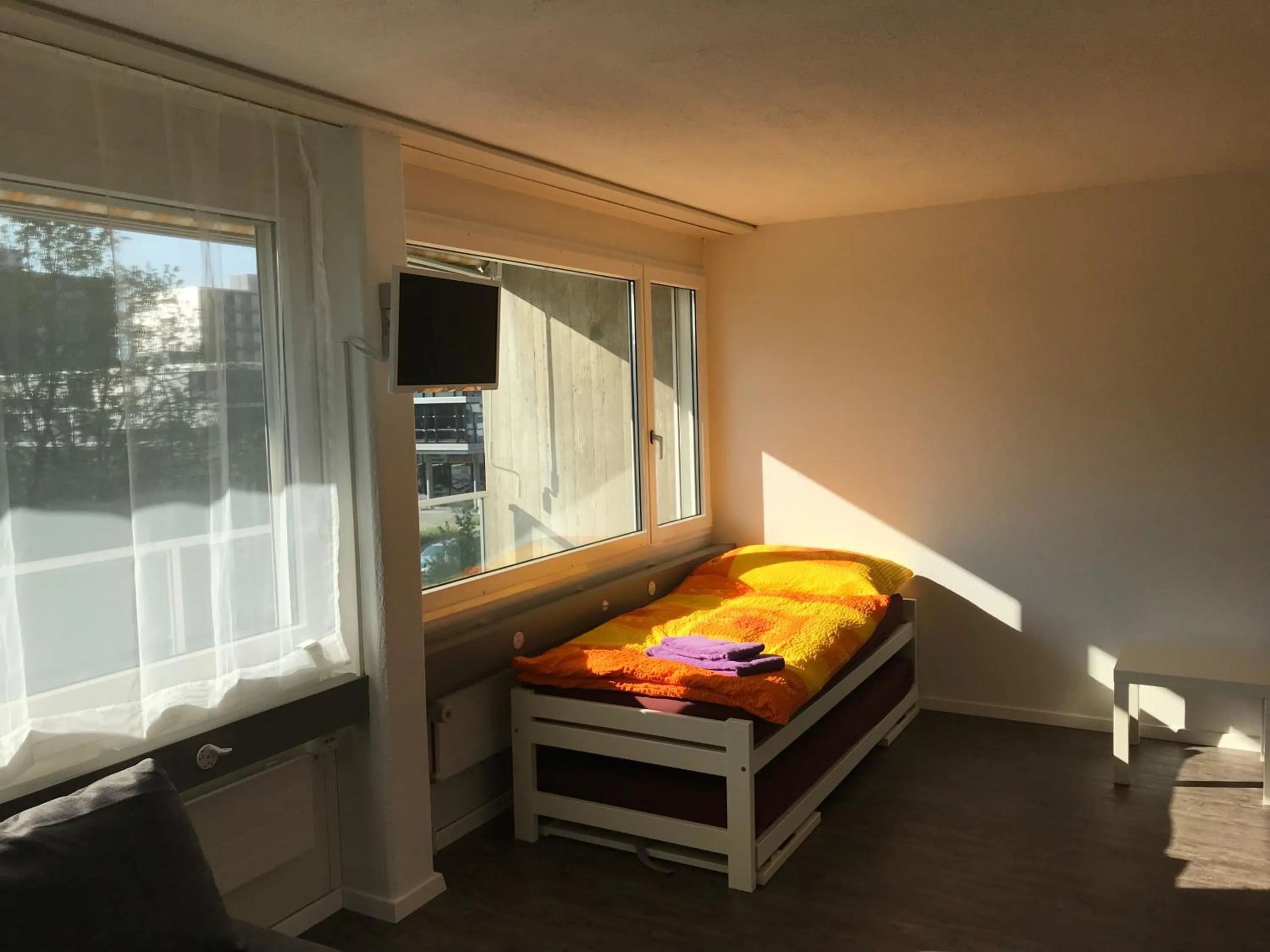 Bed in Anstatthotel Zug - app self-check-in