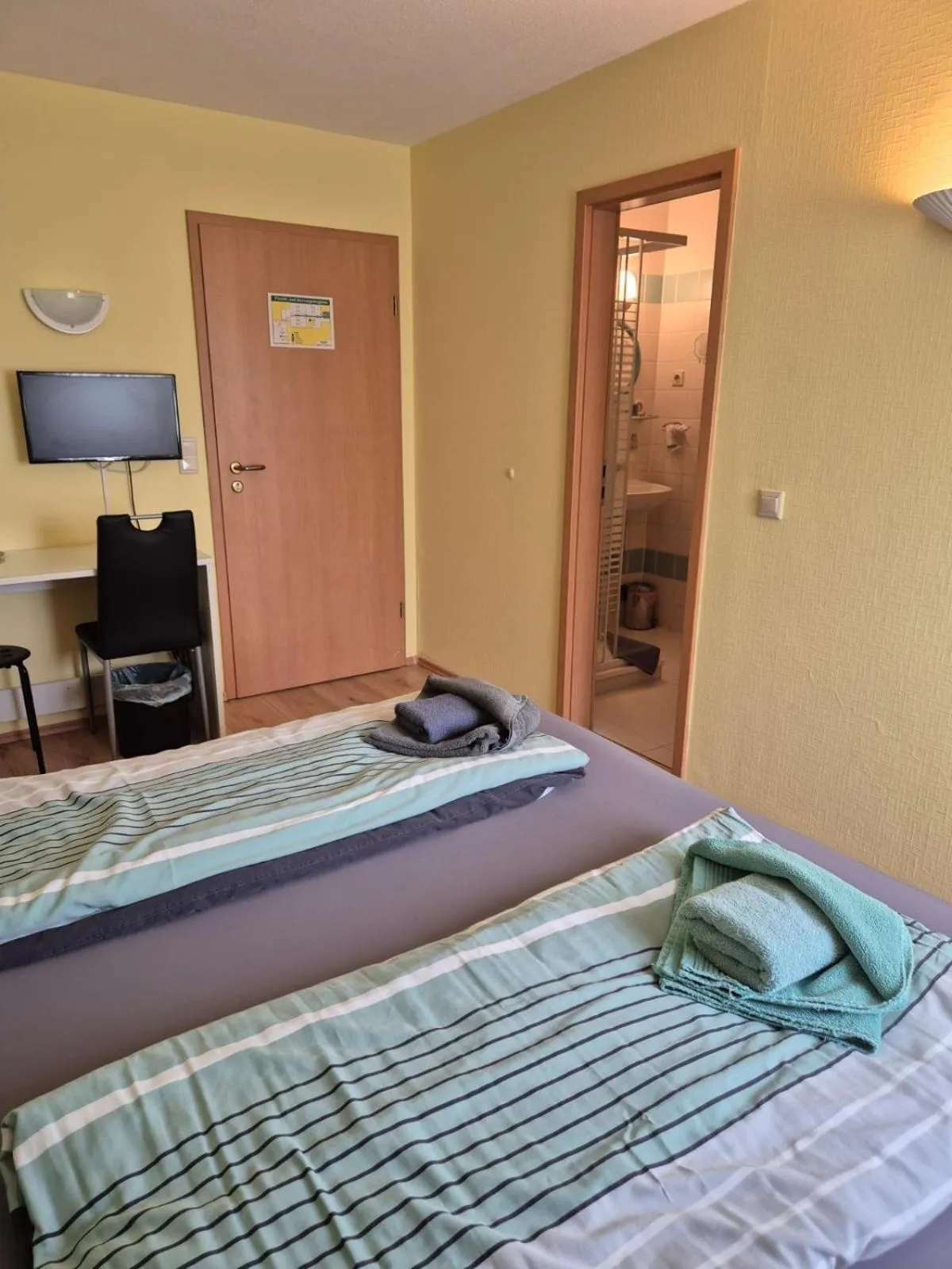 Bed in Hotel Lindenthal