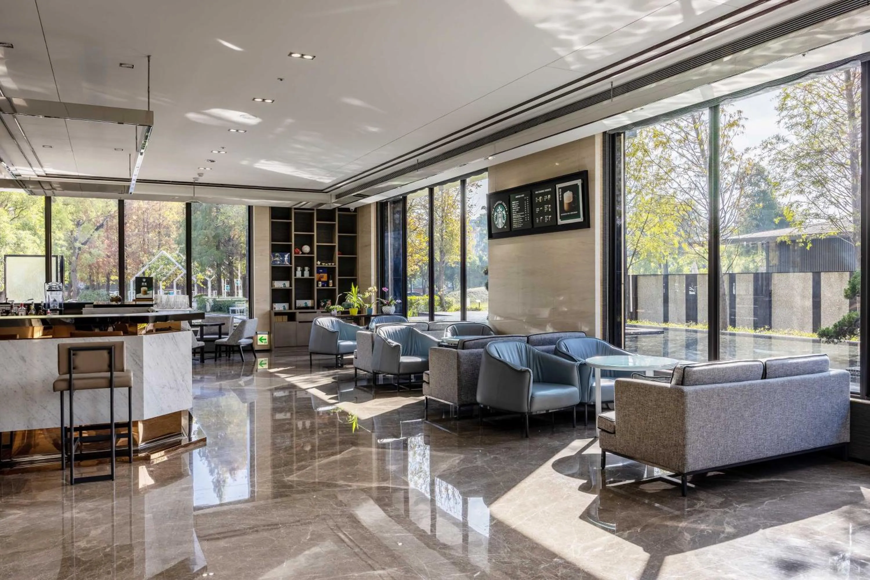 Coffee/tea facilities in Hsin Hotel