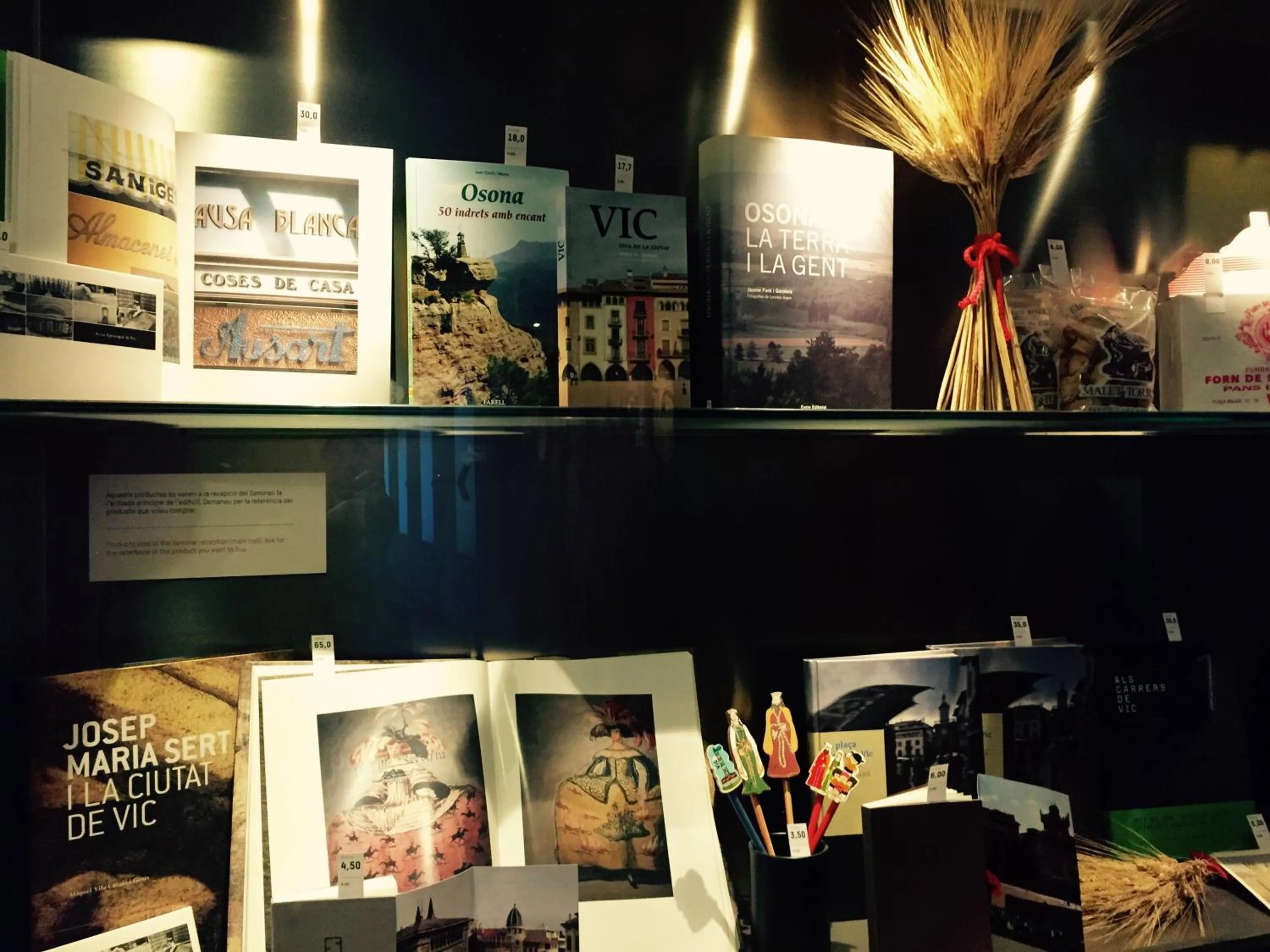 On-site shops in Seminari Allotjaments