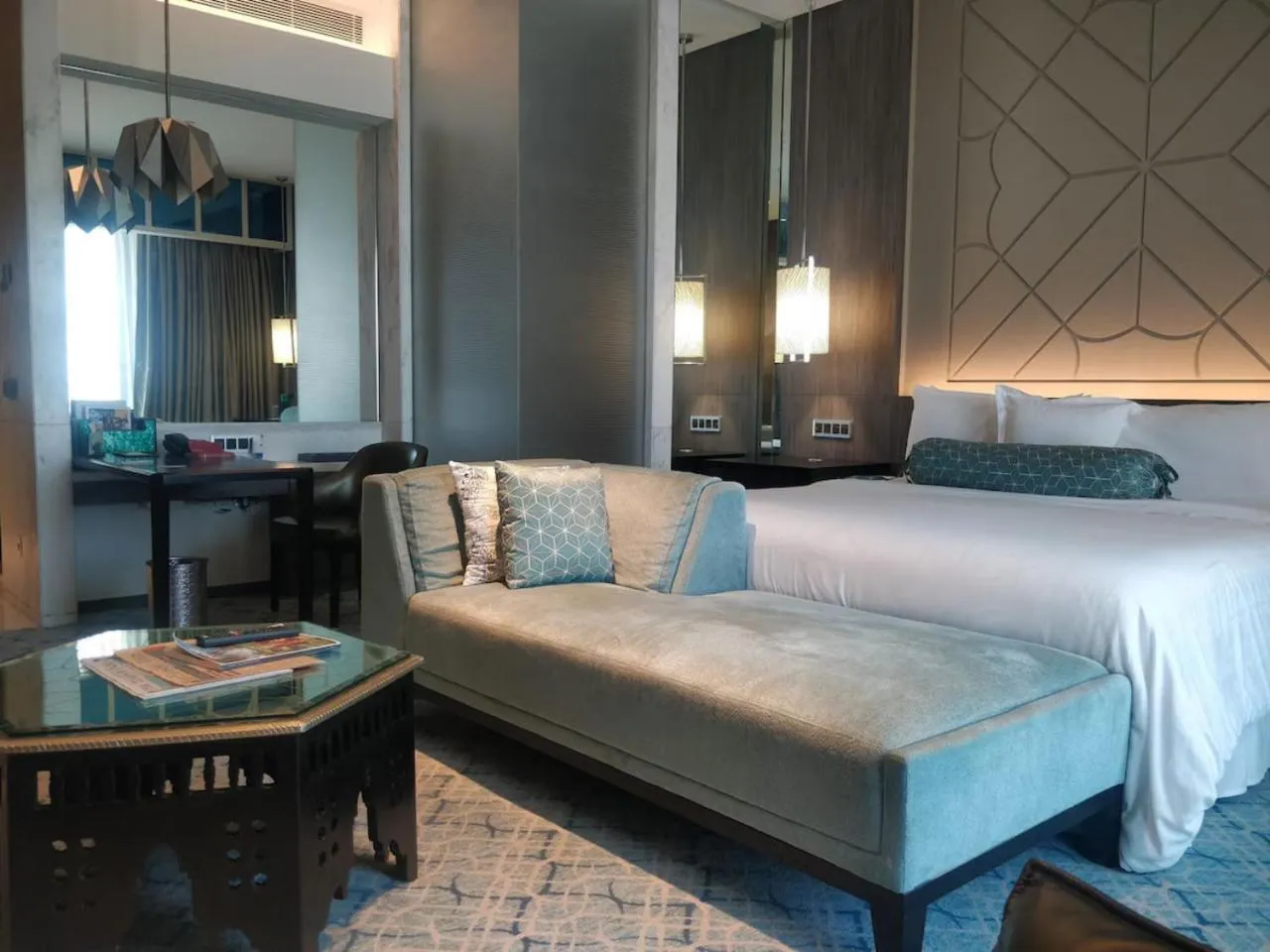 Bedroom, Bed in ITC Kohenur, a Luxury Collection Hotel, Hyderabad