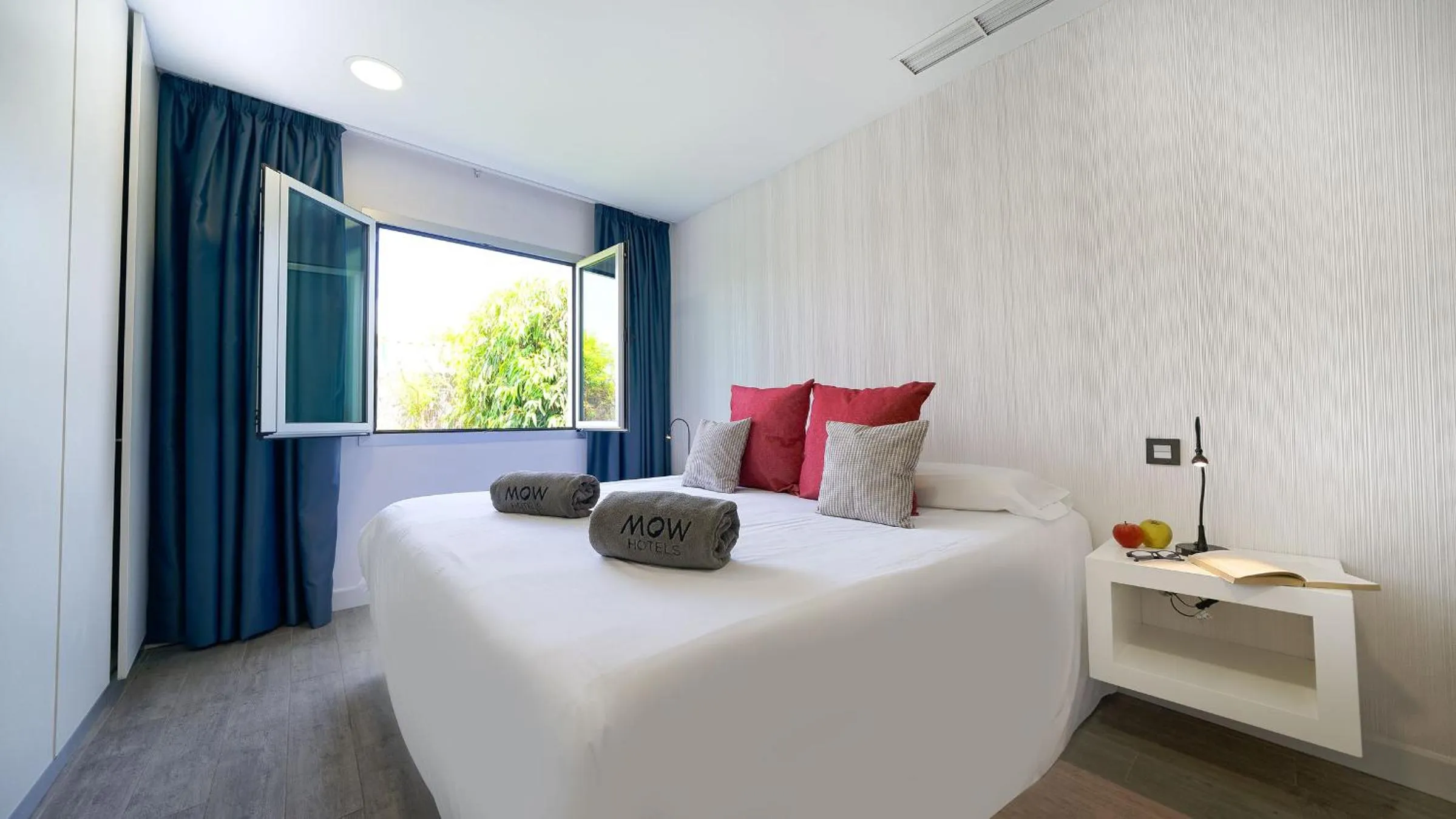 Bed in Seven Hotel & Wellness - Gay Men Only