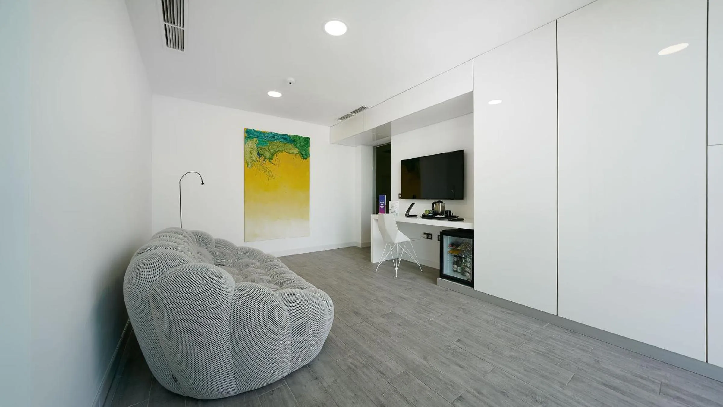 Seven Hotel & Wellness - Gay Men Only