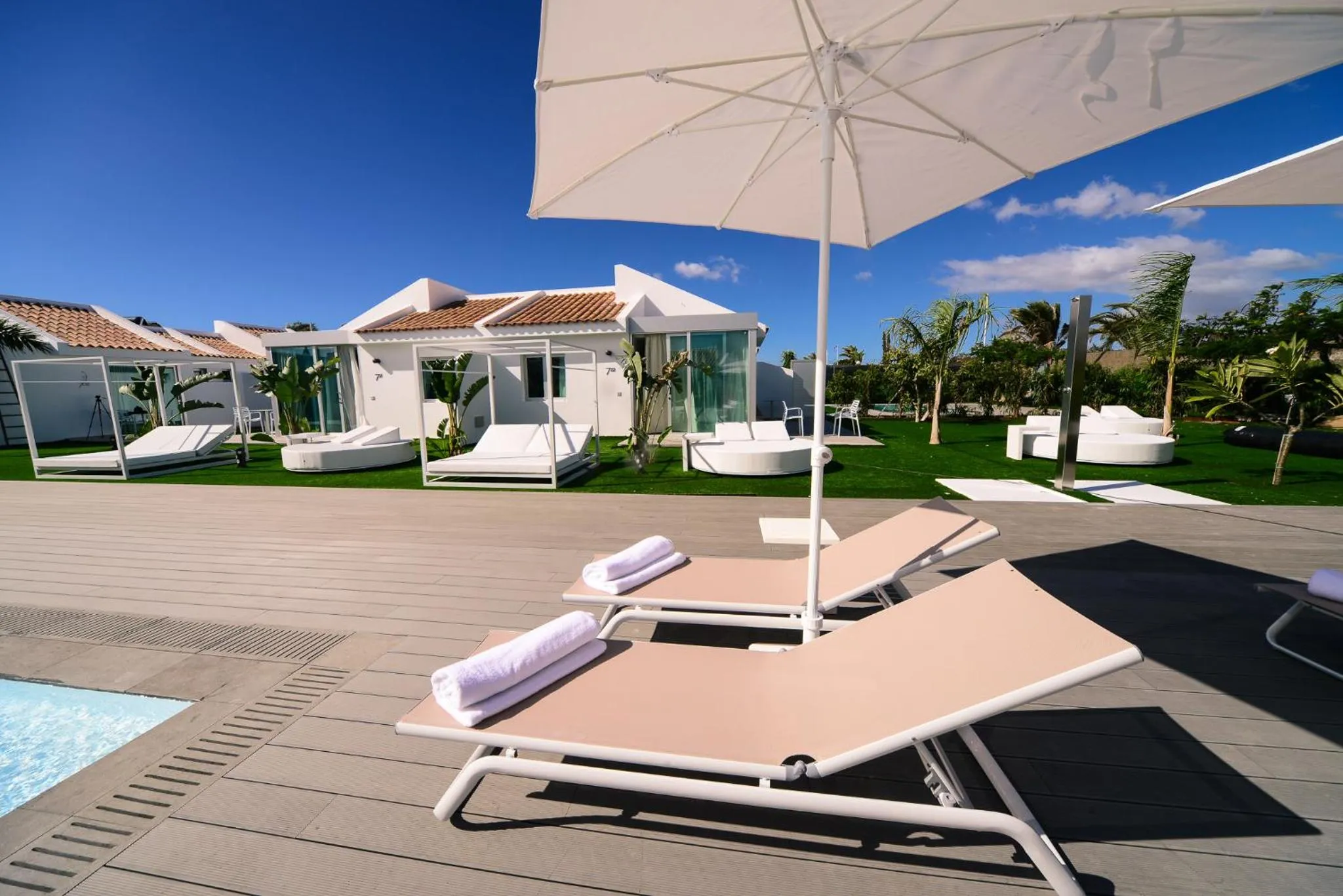 Garden in Seven Hotel & Wellness - Gay Men Only