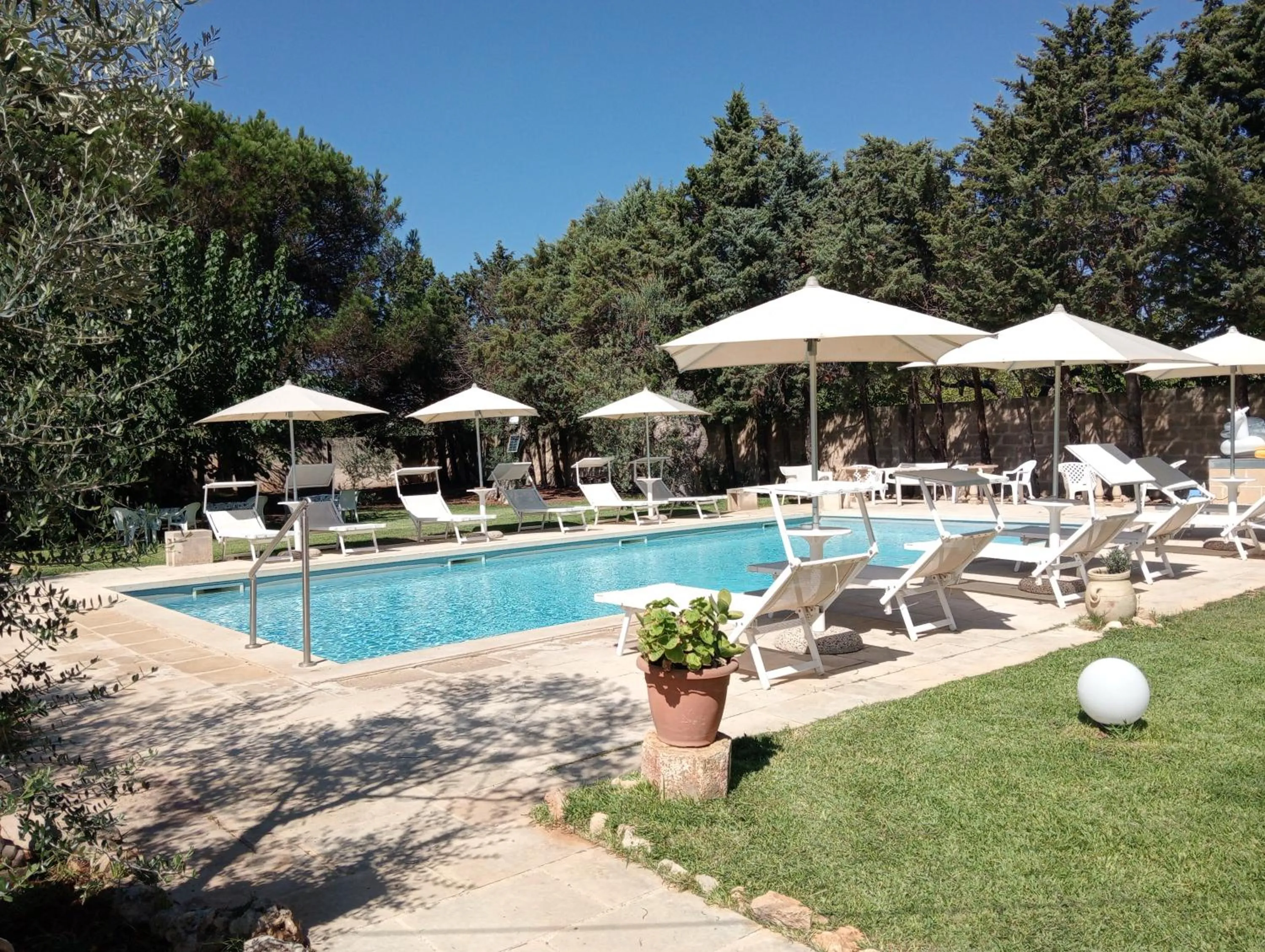 Pool view in Agriturismo Santa Chiara