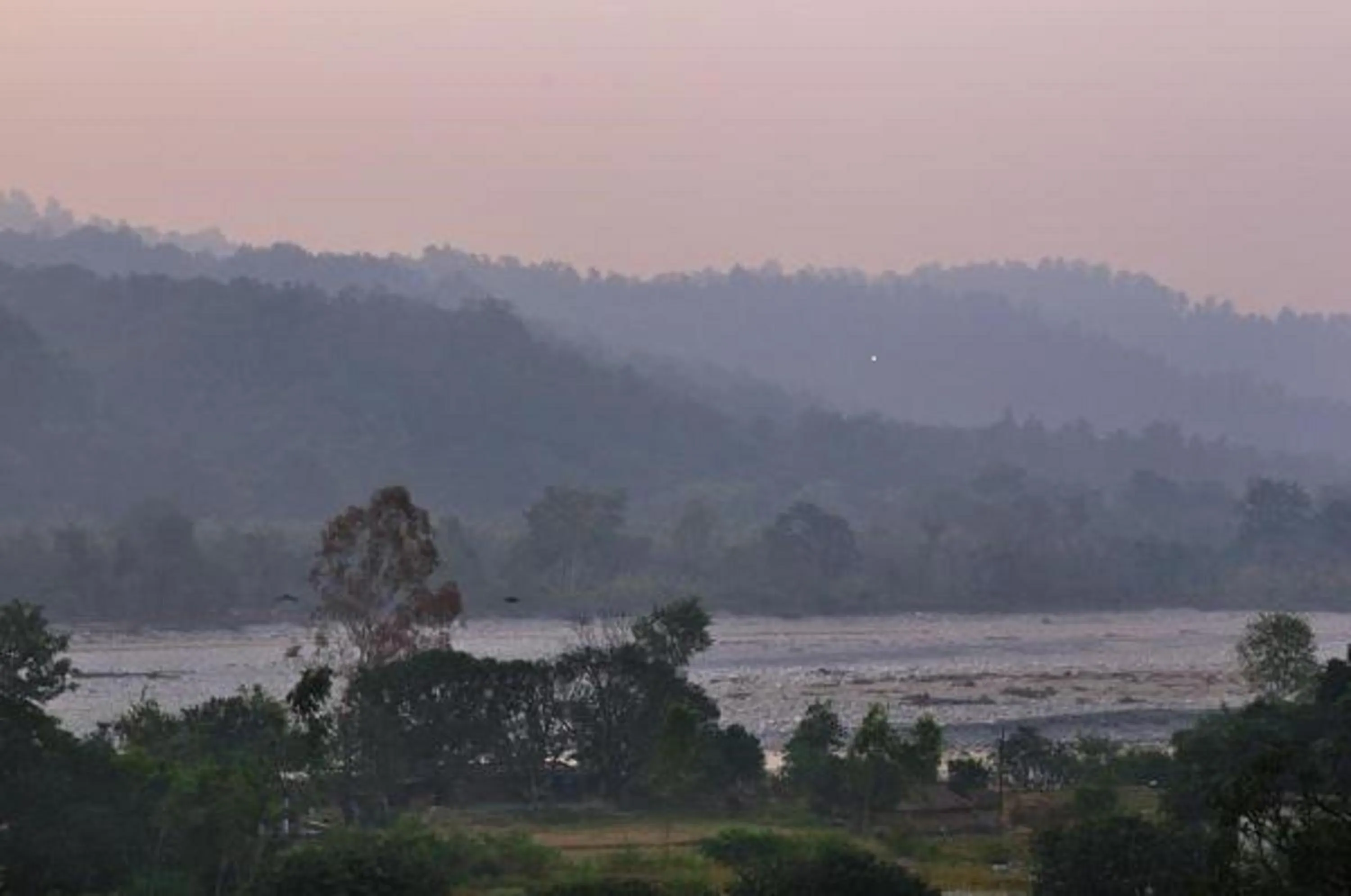 River view in Le Roi Corbett