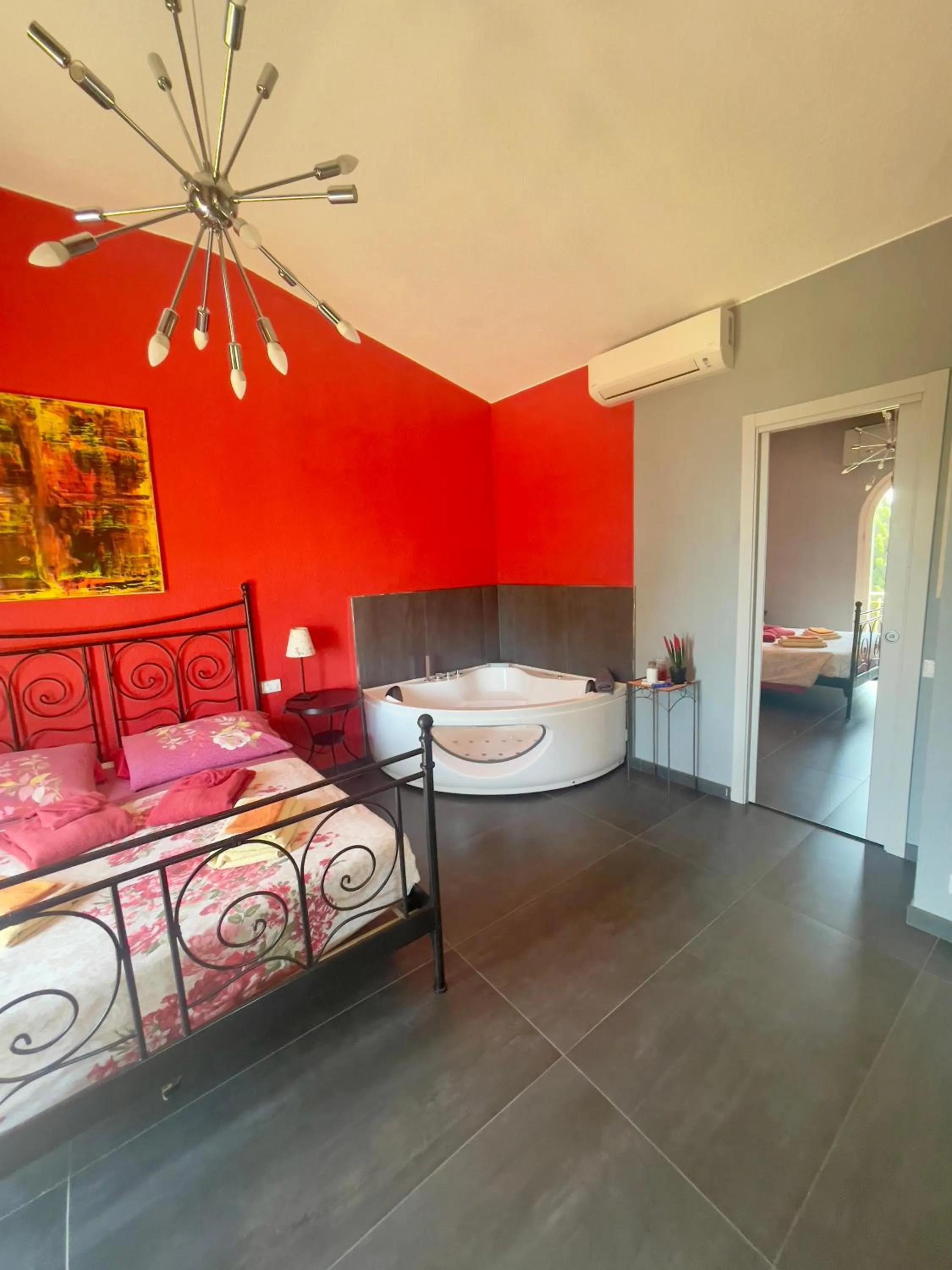 Bed in Villa Gaia - Luxury Villa, pool & wellness rooms