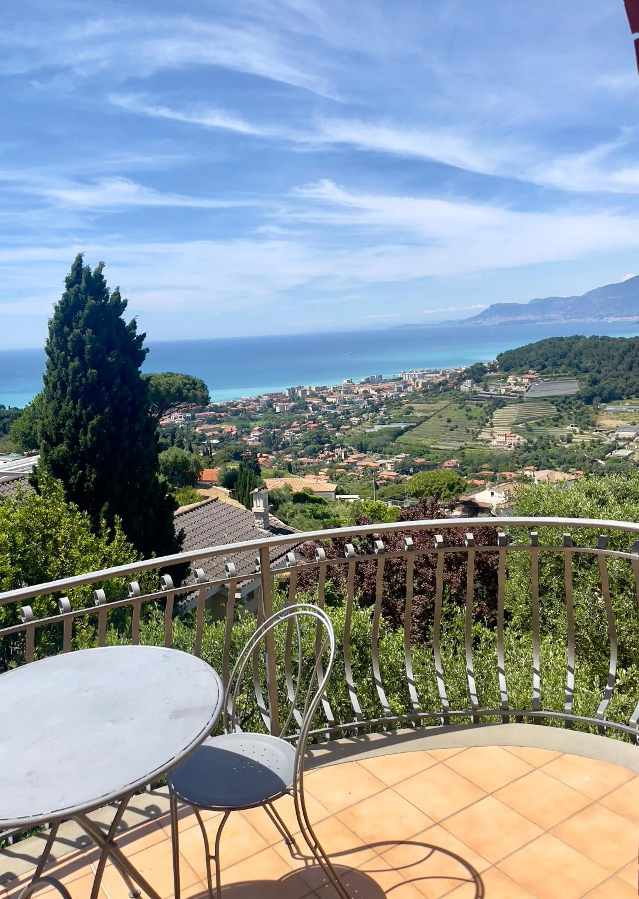Villa Gaia - Luxury Villa, pool & wellness rooms