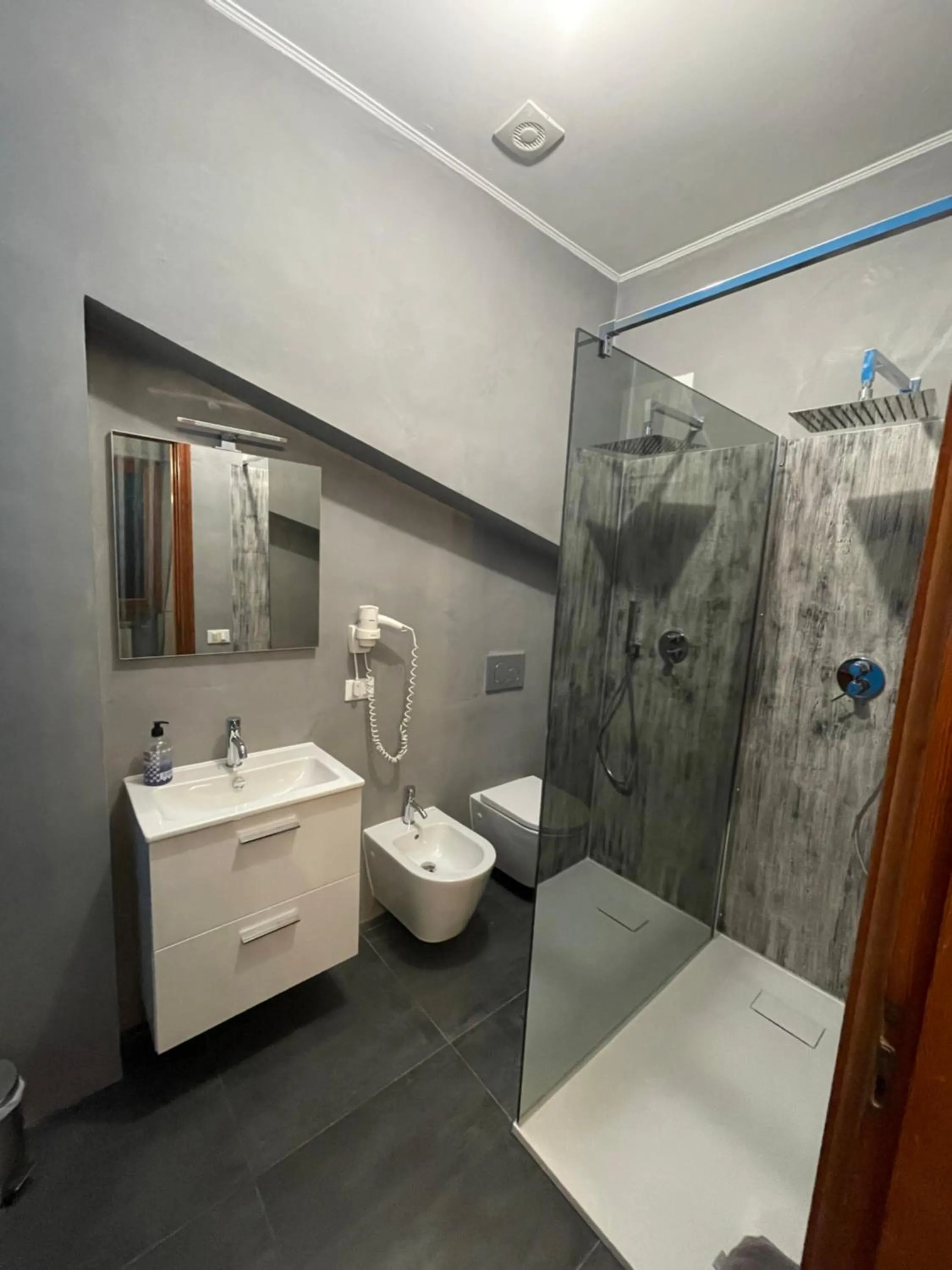 Villa Gaia - Luxury Villa, pool & wellness rooms