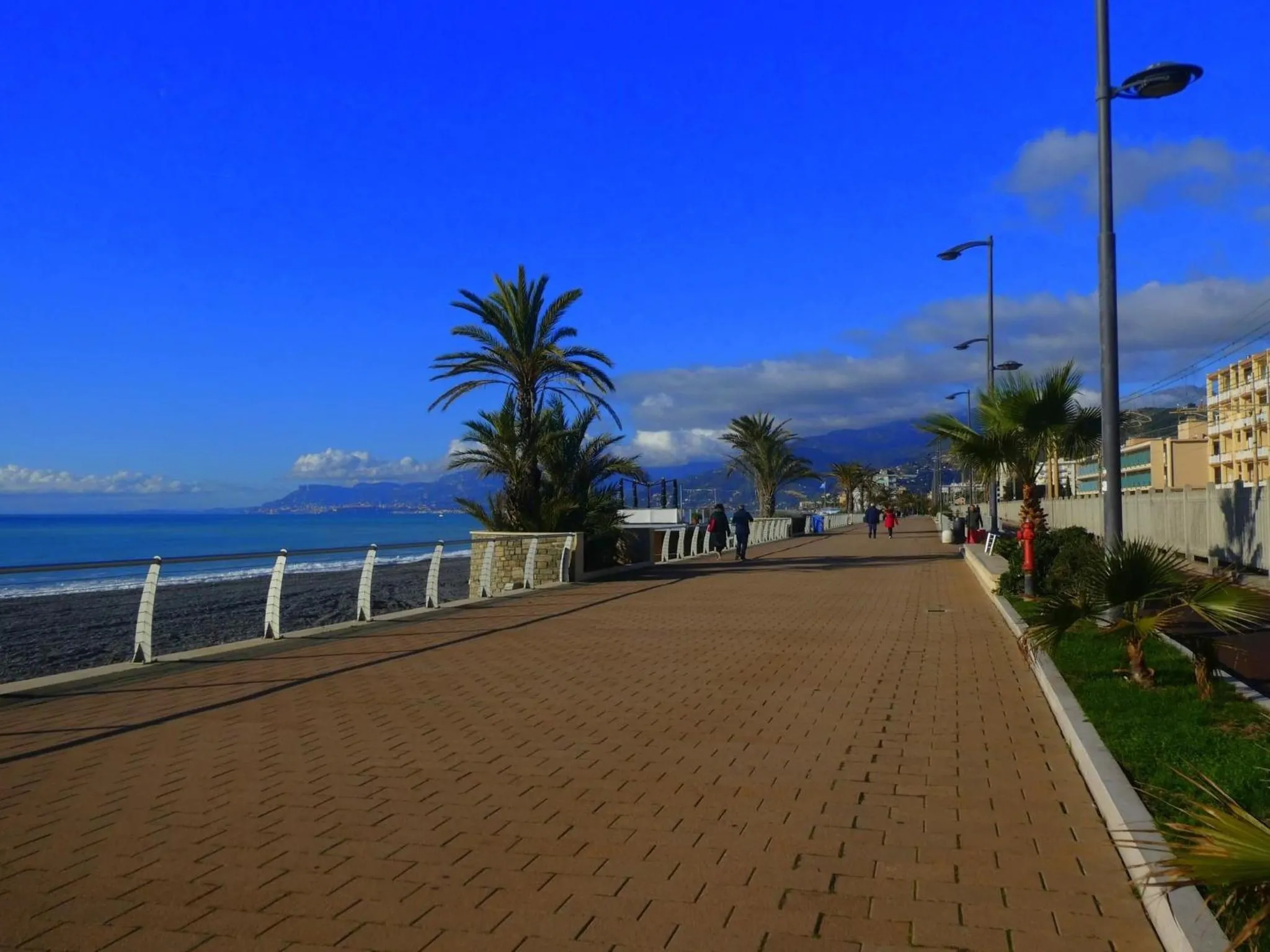 Villa Gaia - Luxury Villa, pool & wellness rooms