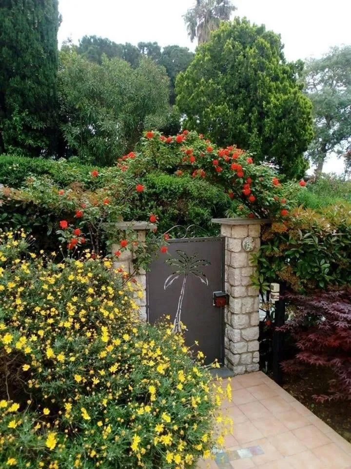Villa Gaia - Luxury Villa, pool & wellness rooms