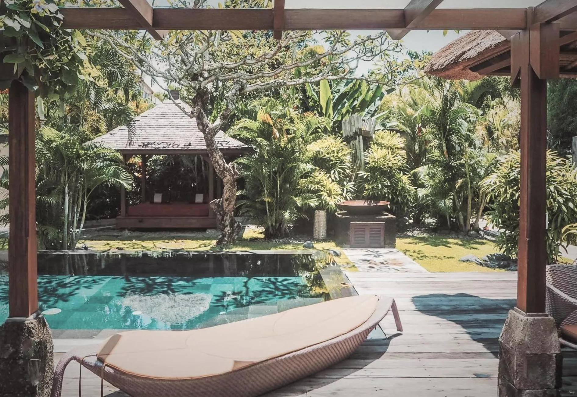 Pool view in JEstate villas & guest houses - Jimbaran