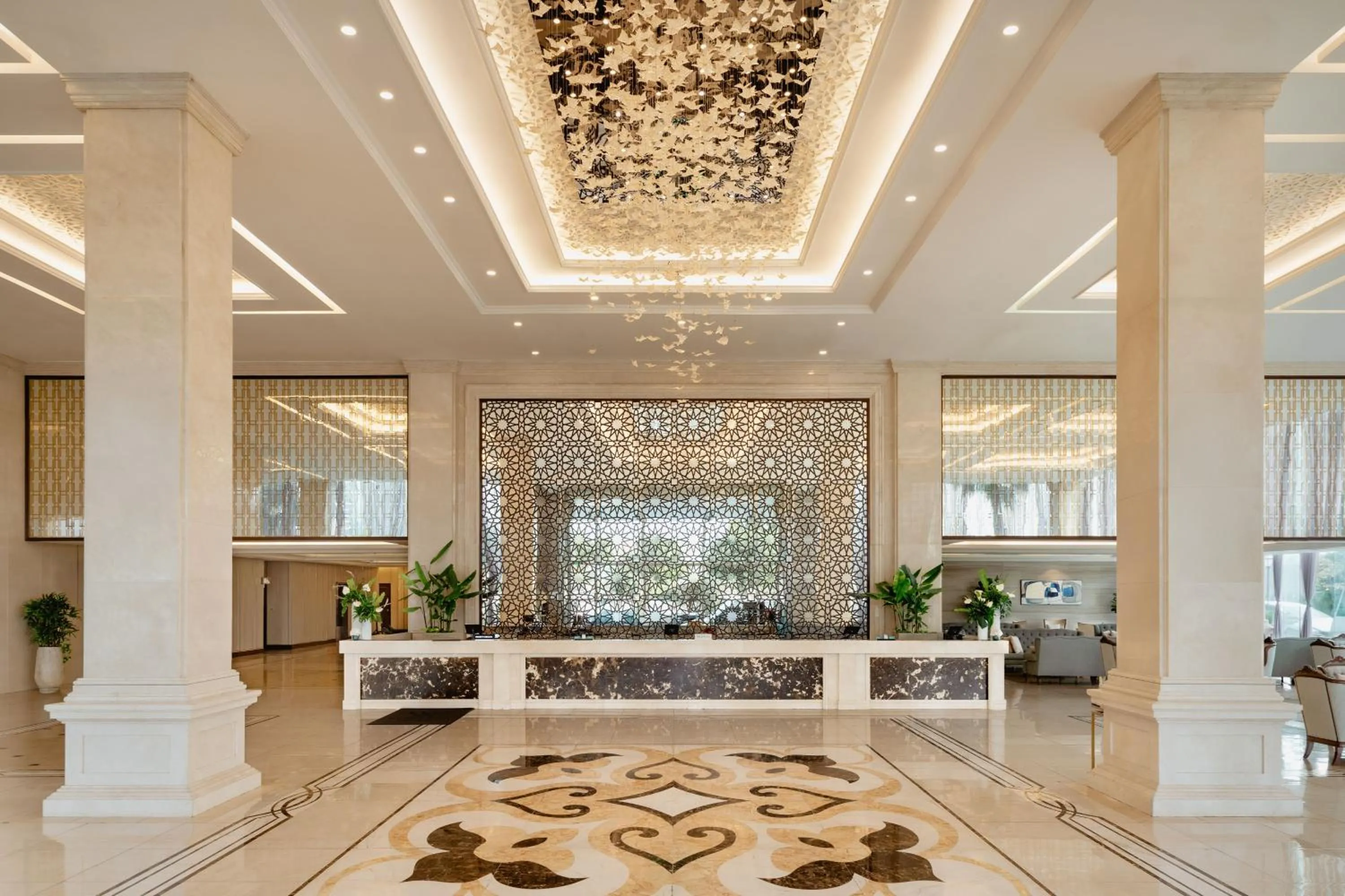 Property building in Meliá Vinpearl Danang Riverfront