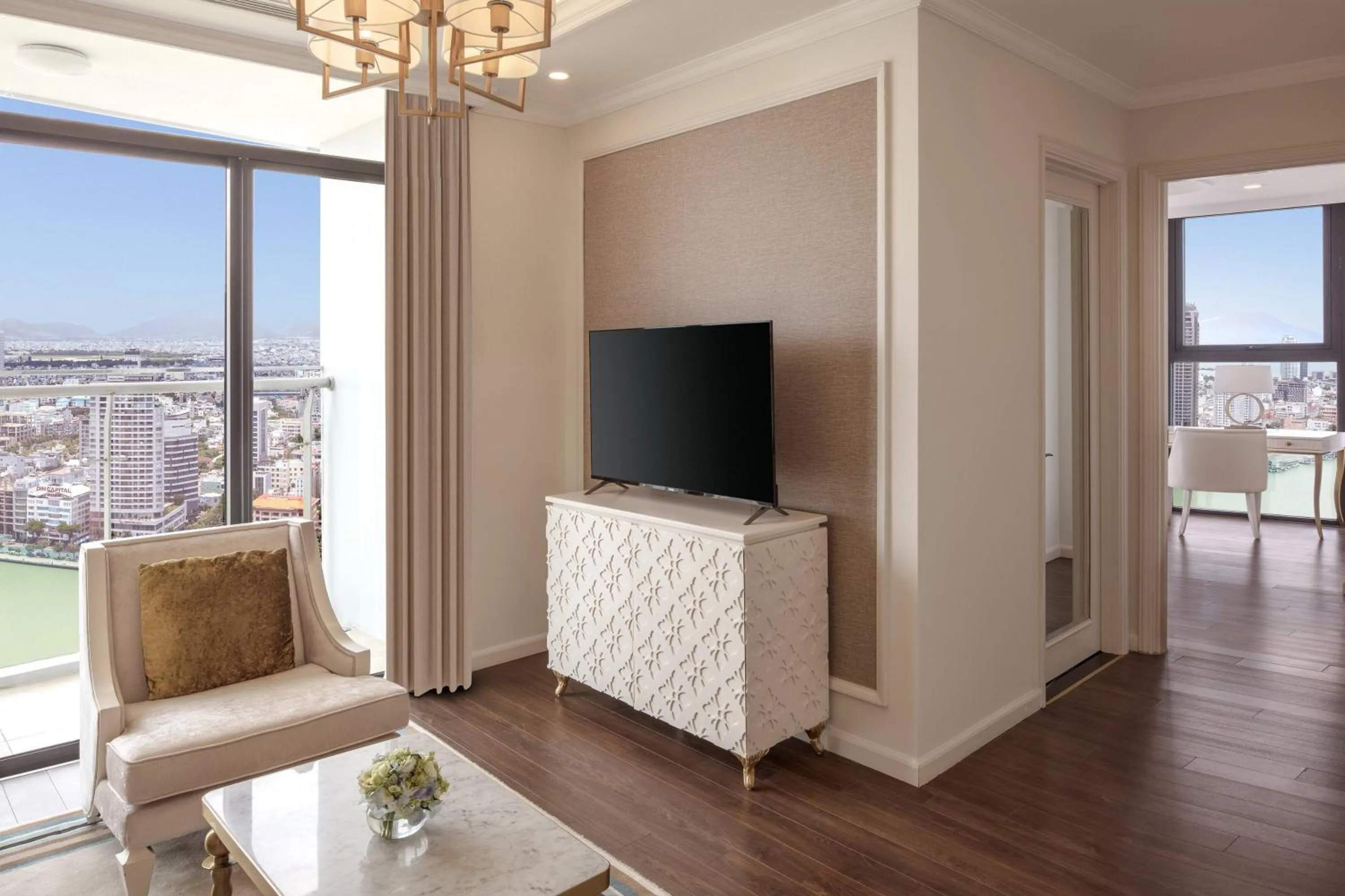 Property building in Meliá Vinpearl Danang Riverfront