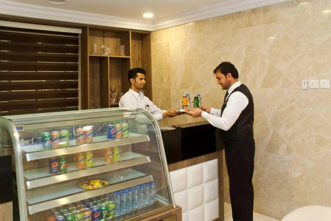 Coffee/tea facilities in Delights Inn - Green Oasis Hotel