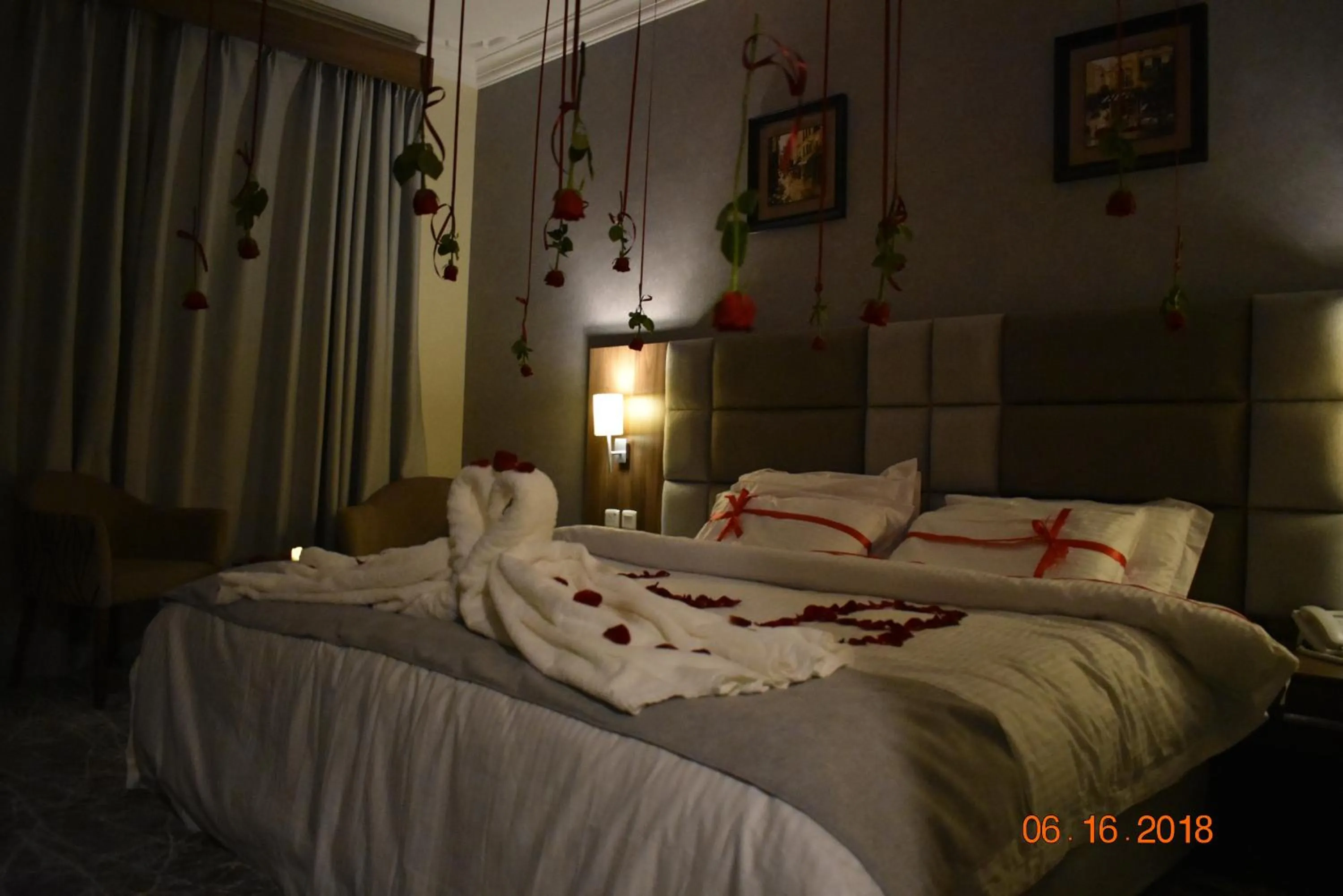 Staff, Bed in Delights Inn - Green Oasis Hotel