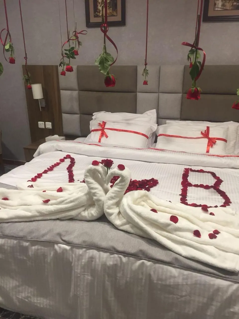 Staff, Bed in Delights Inn - Green Oasis Hotel