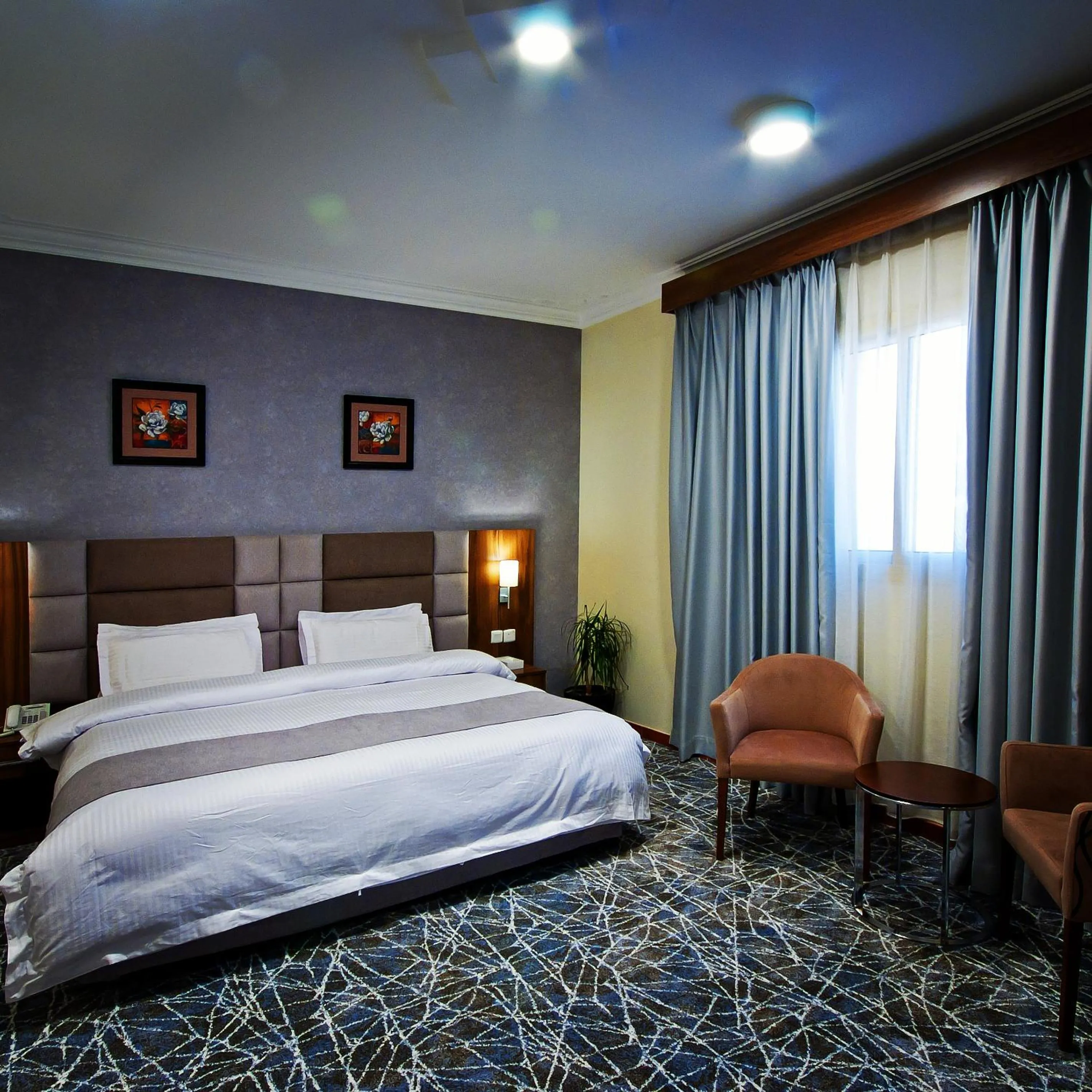 Bed in Delights Inn - Green Oasis Hotel