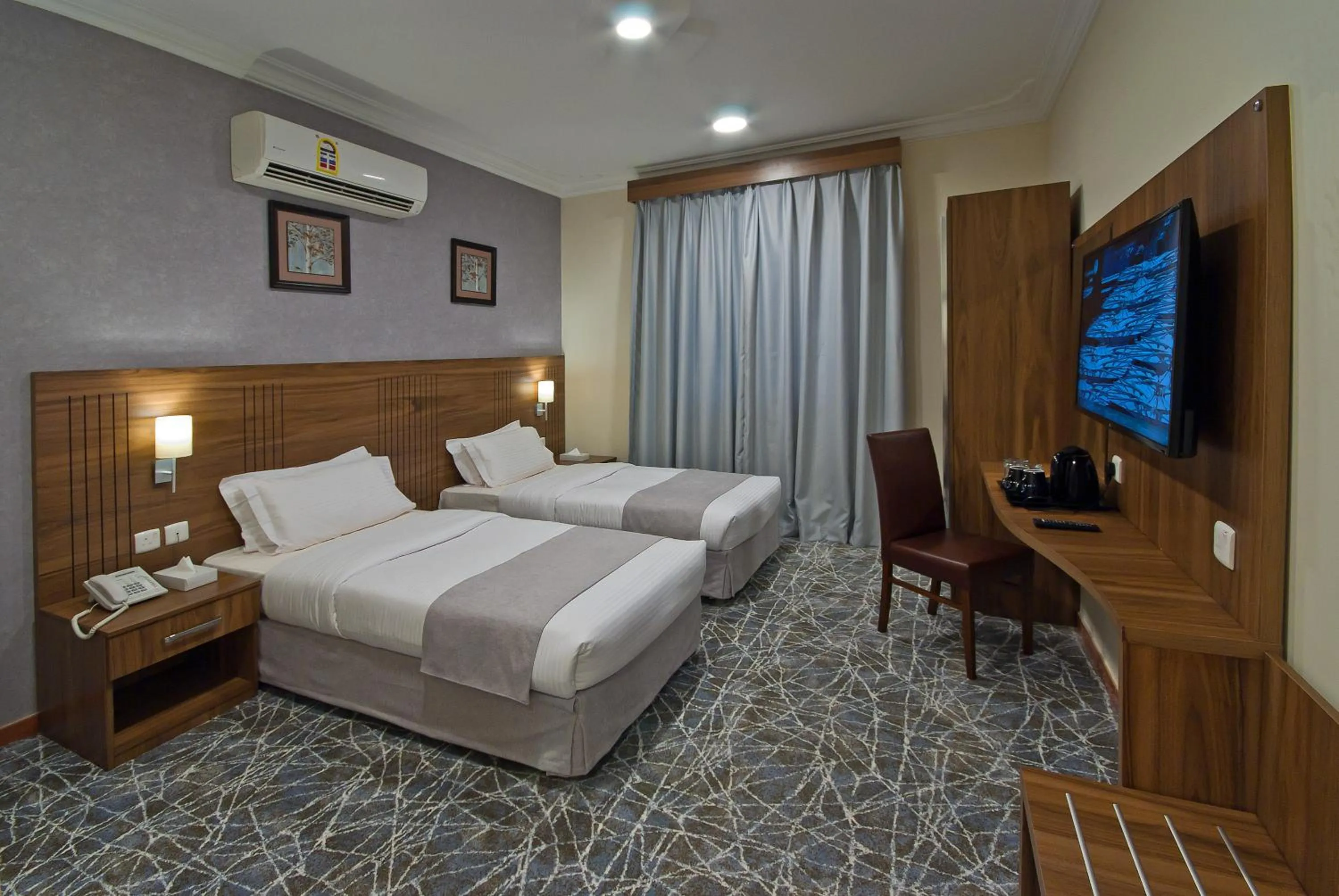 Bedroom, Bed in Delights Inn - Green Oasis Hotel
