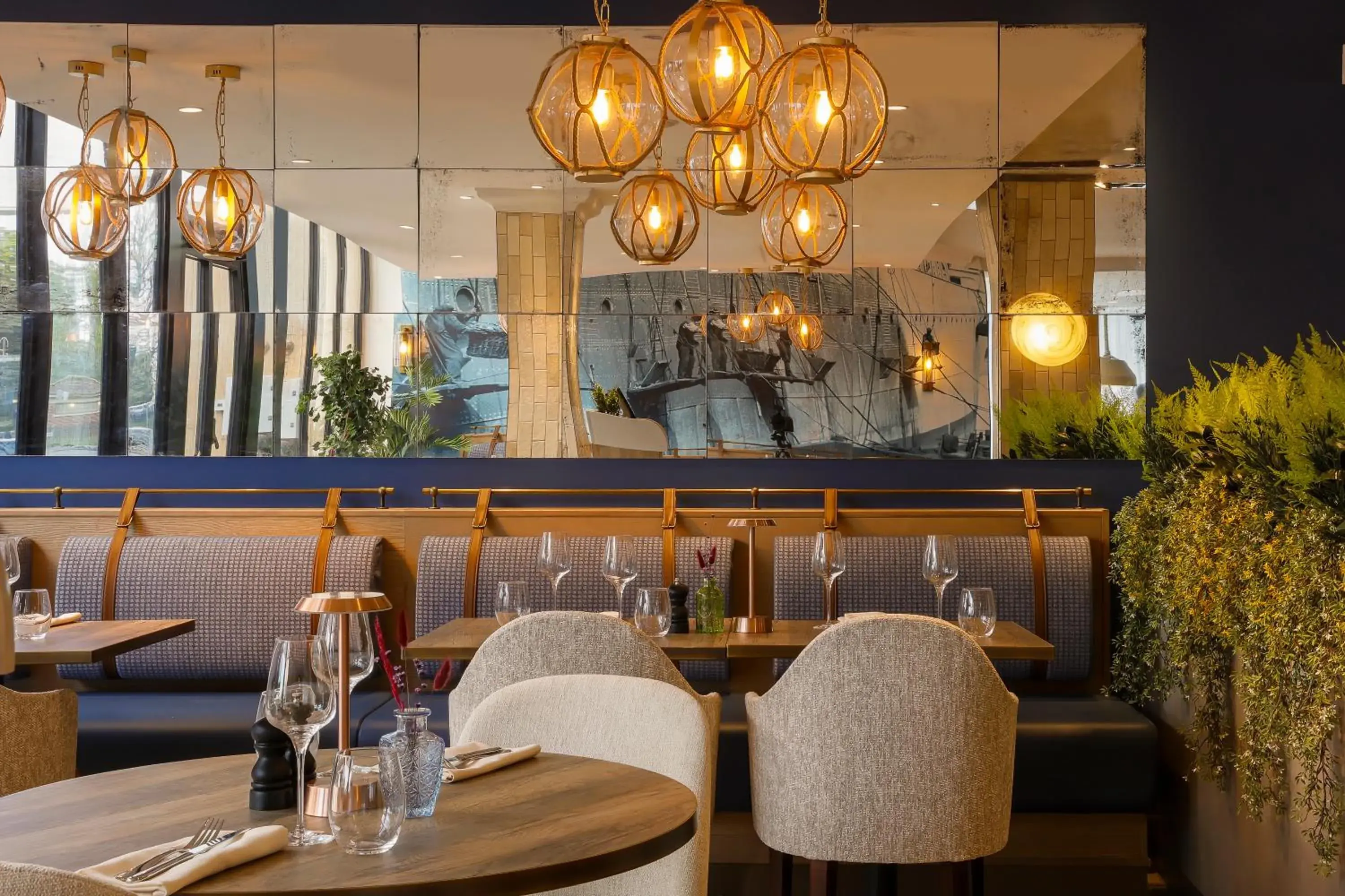 Restaurant/places to eat in voco Southampton by IHG Restaurant/places to eat in voco Southampton by IHG