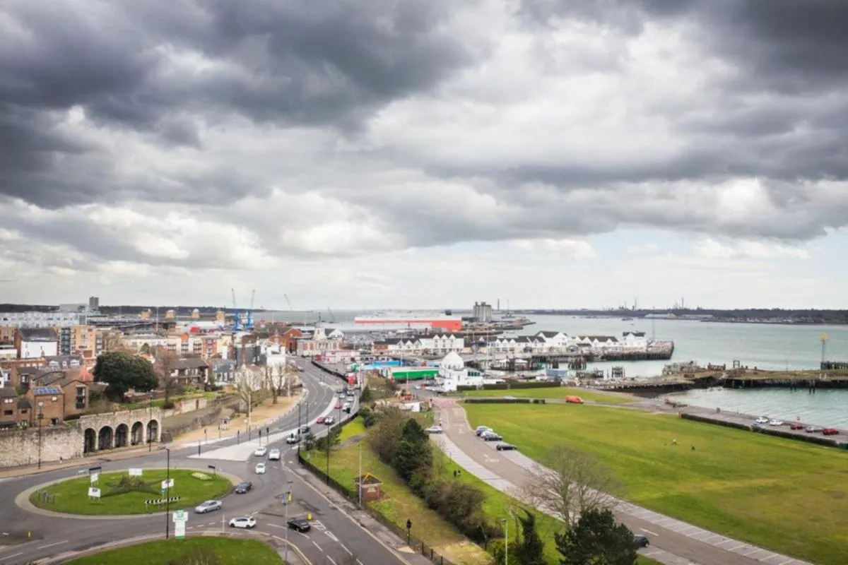 Premium King Room with City View in Holiday Inn Southampton, an IHG Hotel
