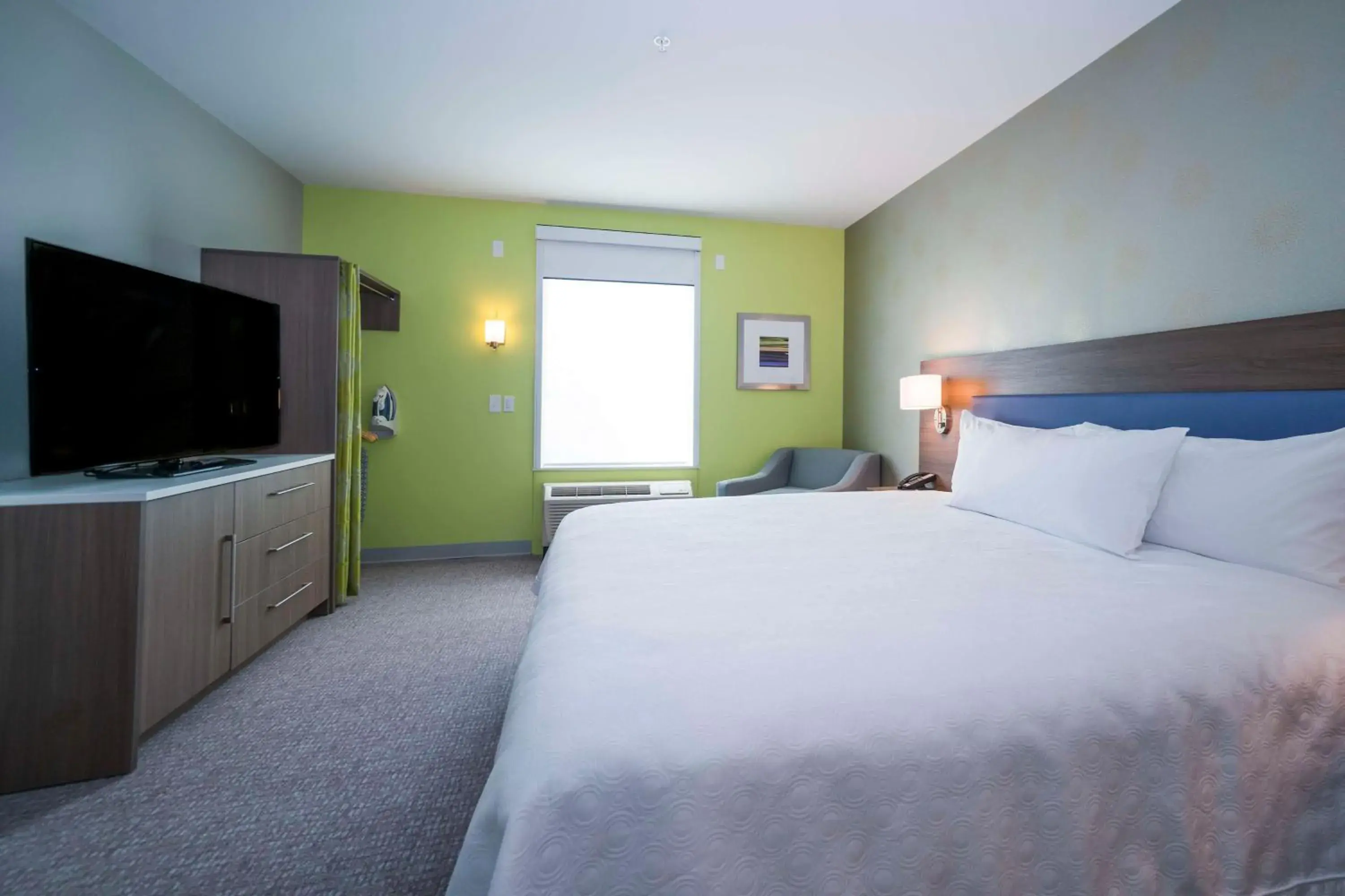 Bed in Home2 Suites By Hilton Jackson Flowood Airport Area Bed in Home2 Suites By Hilton Jackson Flowood Airport Area