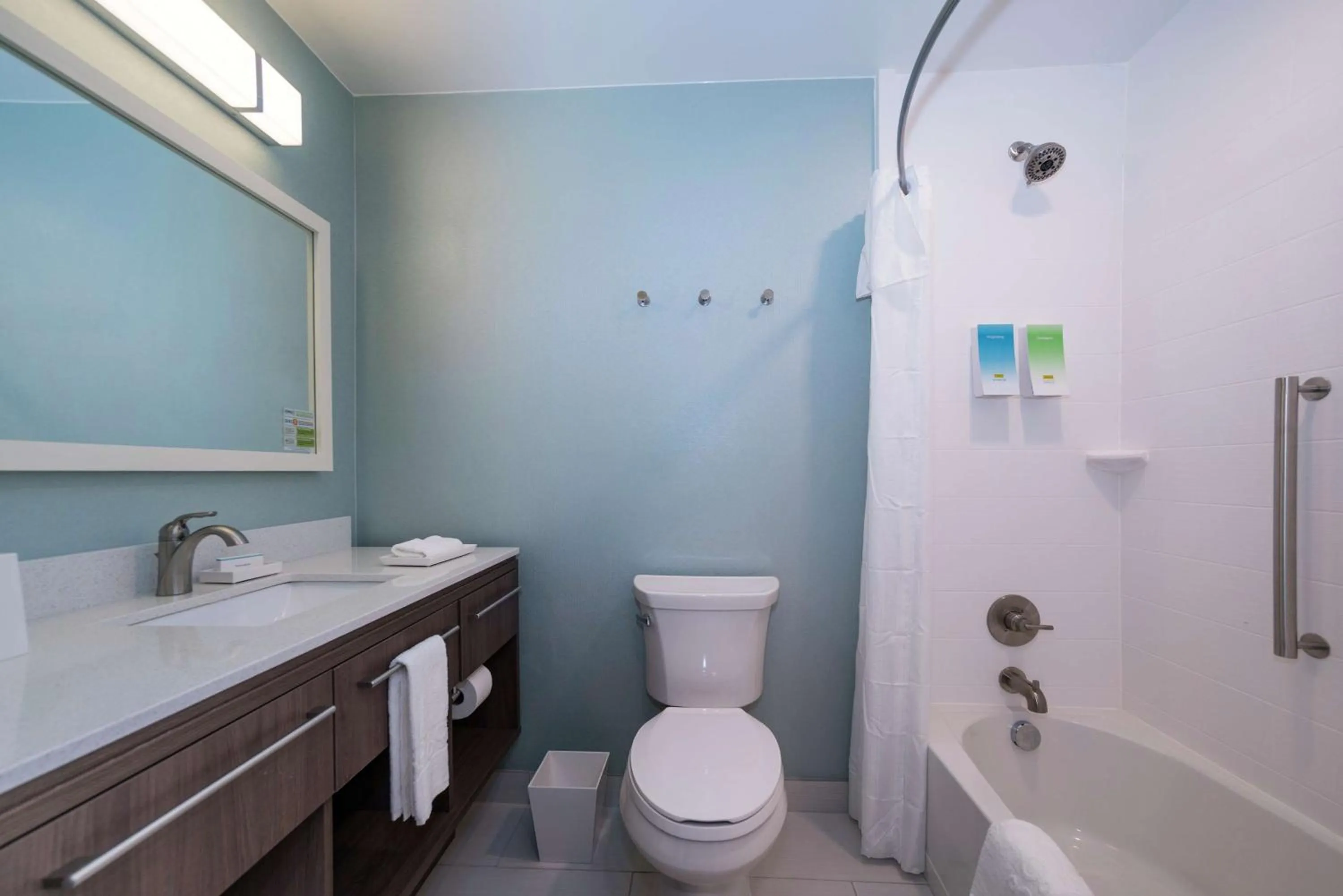 Bathroom in Home2 Suites By Hilton Jackson Flowood Airport Area