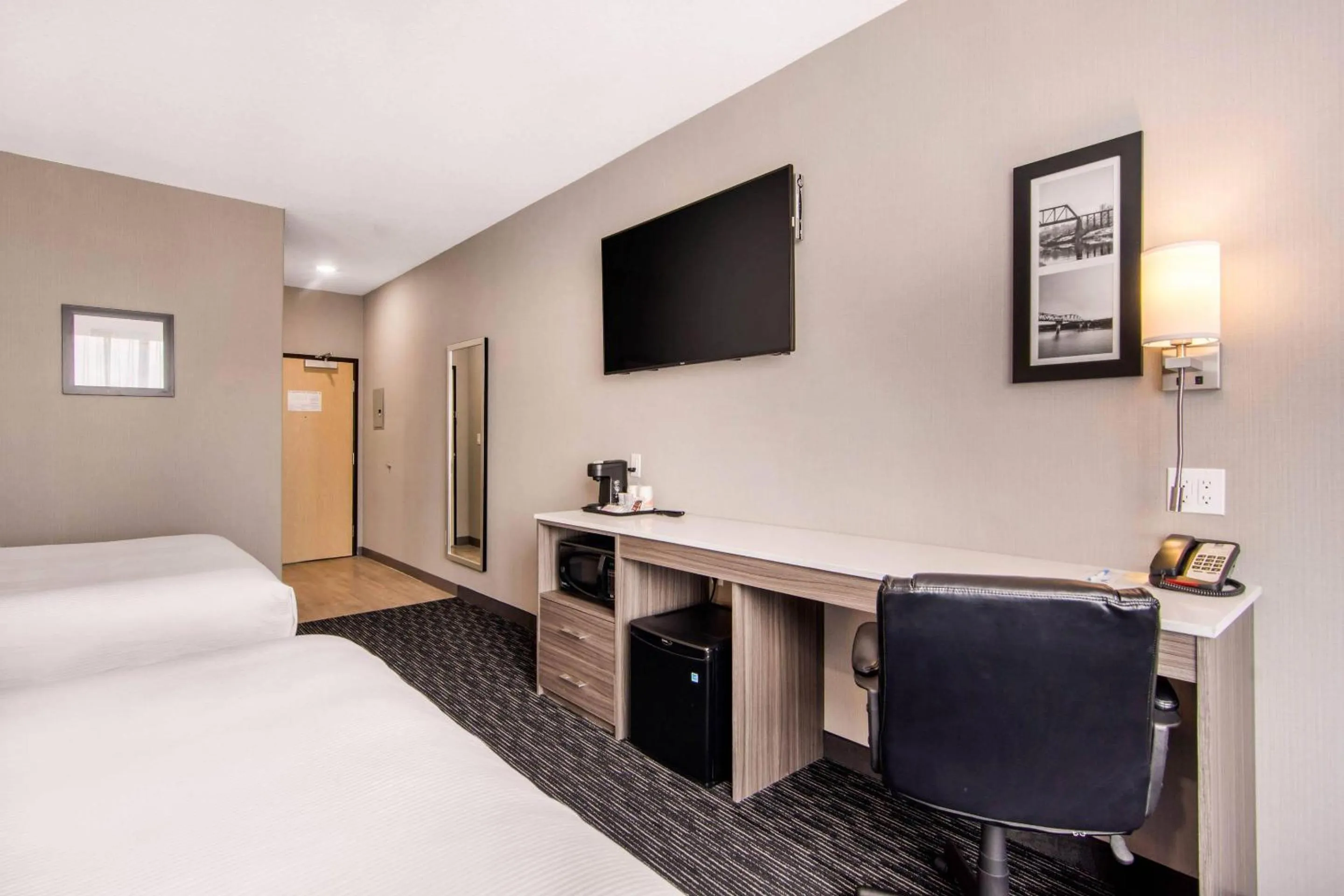Bedroom, Bed in Comfort Inn & Suites