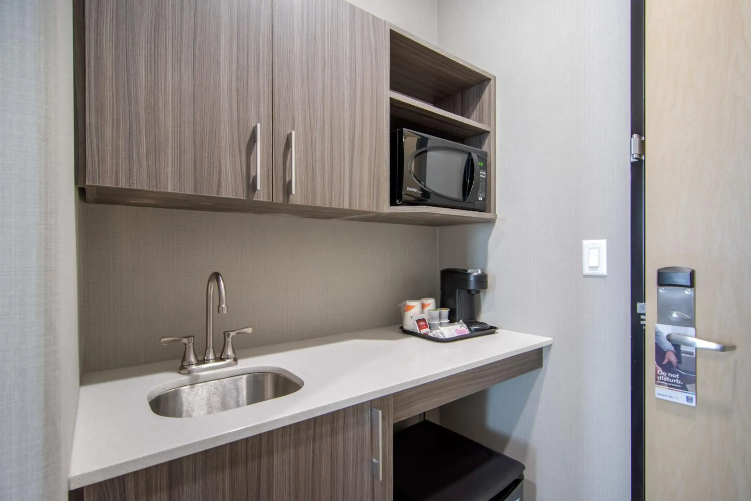 King Room - Non-Smoking in Comfort Inn & Suites King Room - Non-Smoking in Comfort Inn & Suites