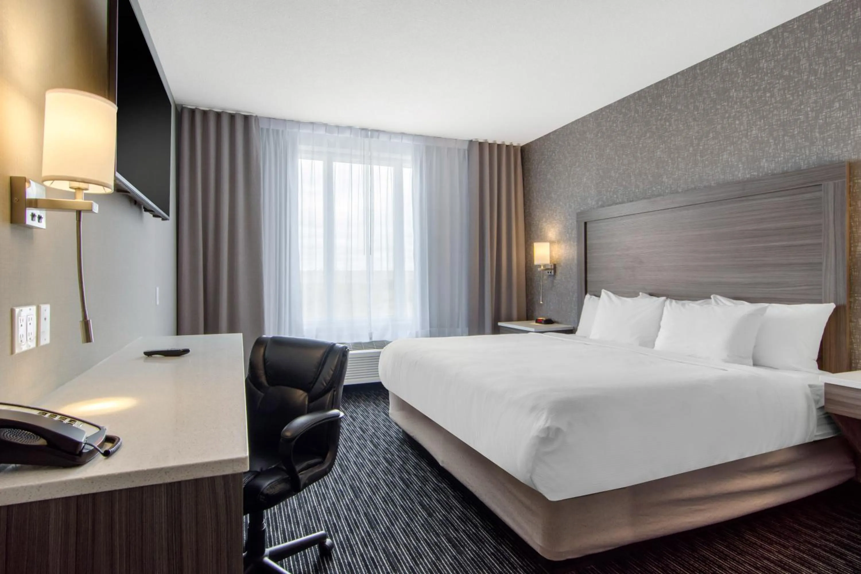 Bed in Comfort Inn & Suites