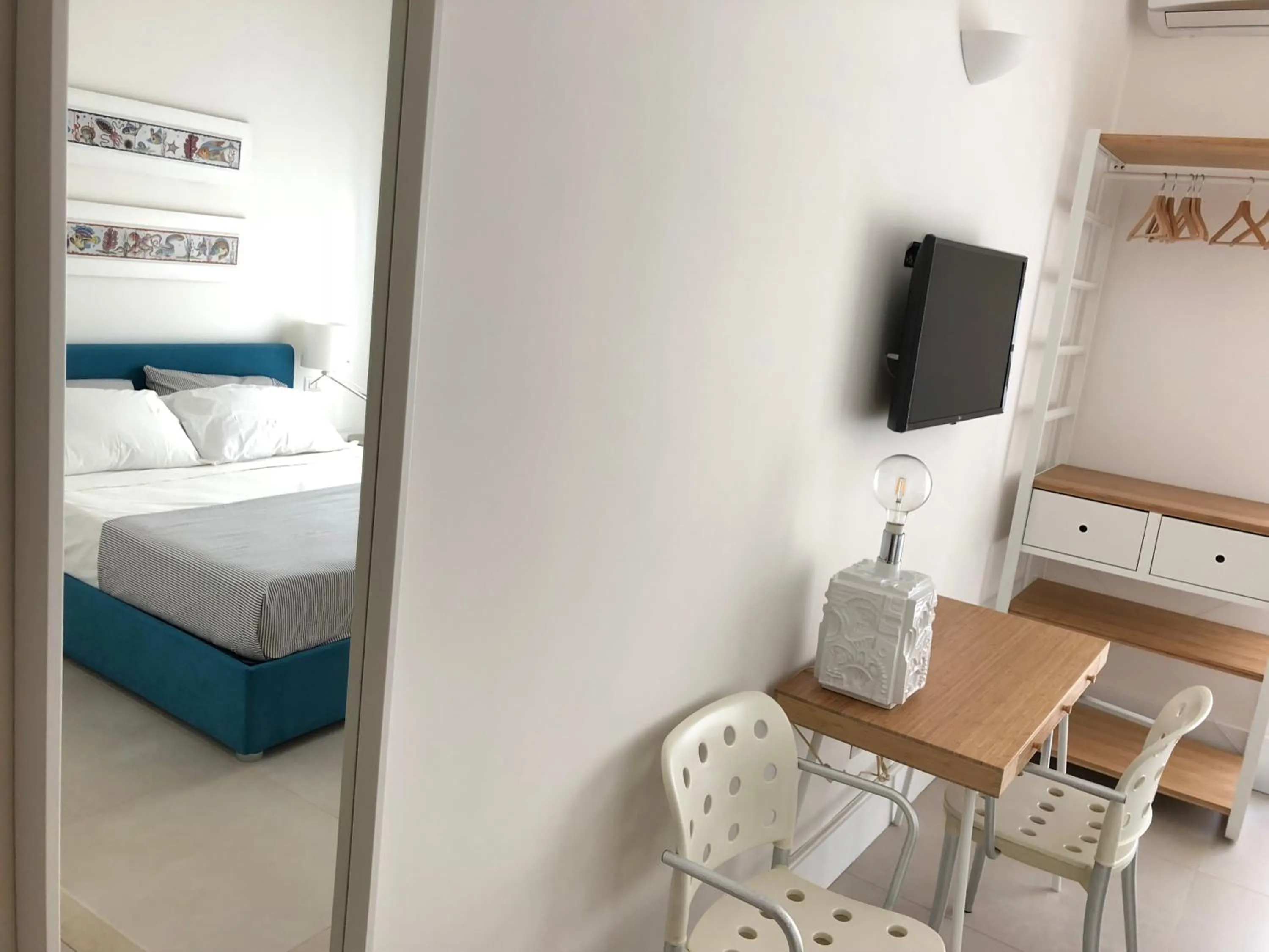 Photo of the whole room, Bed in B&b Don Giovanni