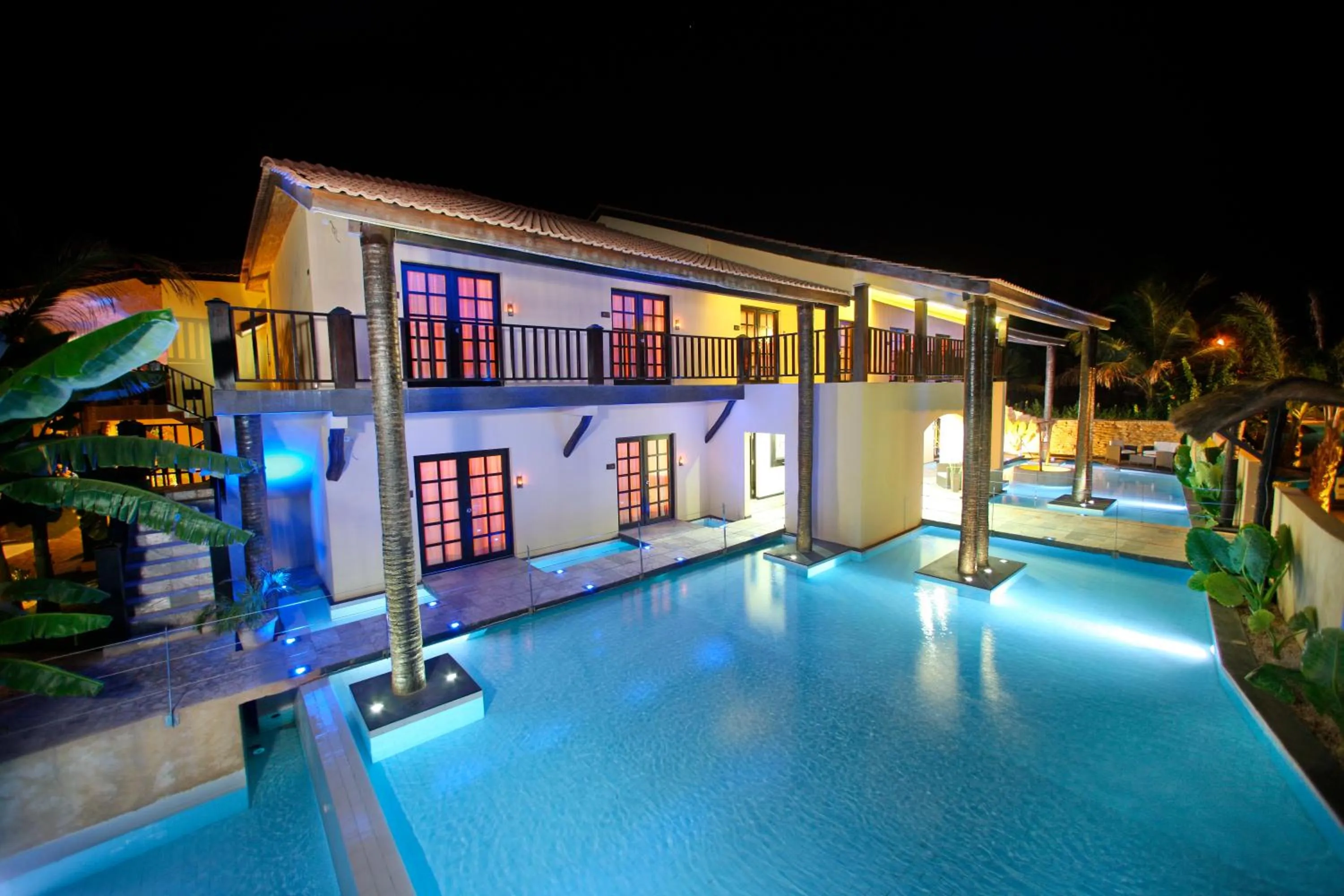 Swimming pool in The Rhino Resort Hotel & Spa