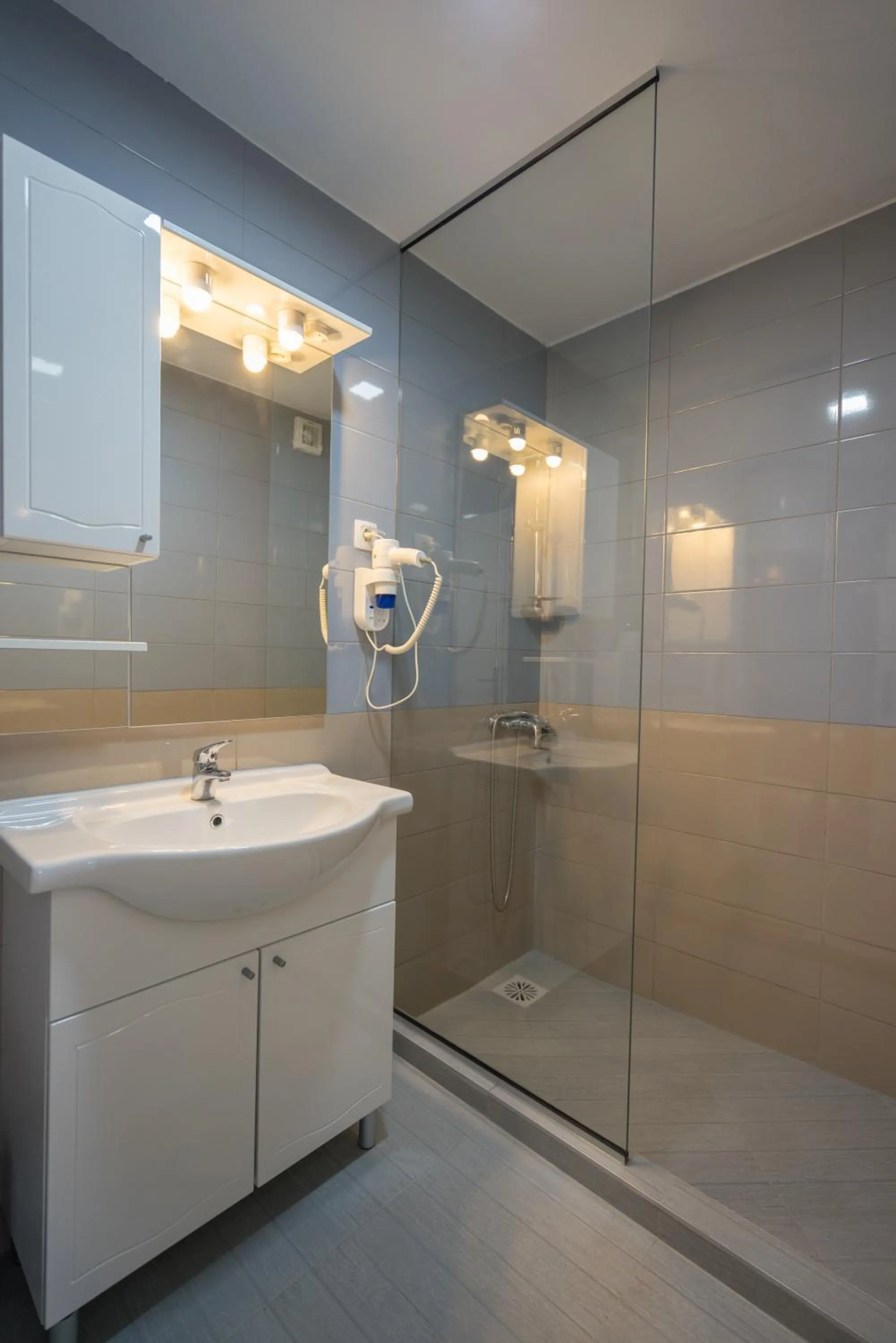 Bathroom in Pansion Rose