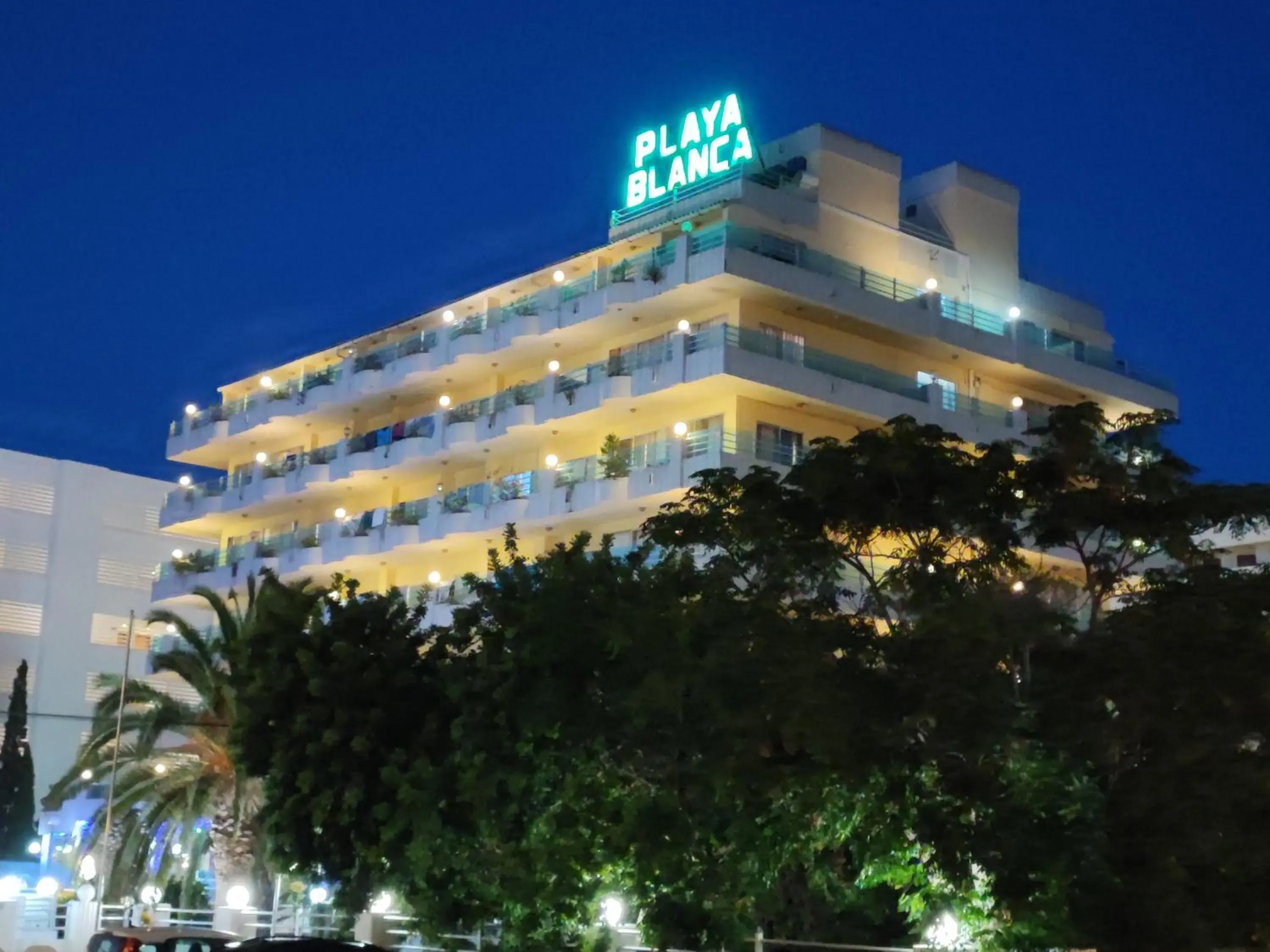 Property building in BJ Playa Blanca Property building in BJ Playa Blanca