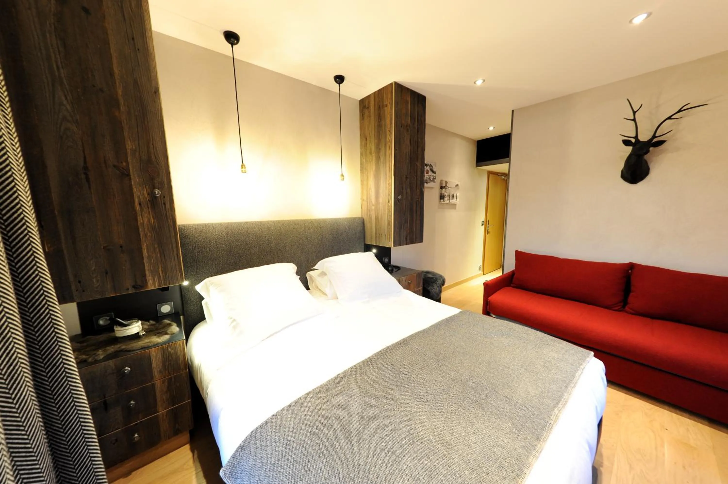 Bedroom, Bed in Bellevue