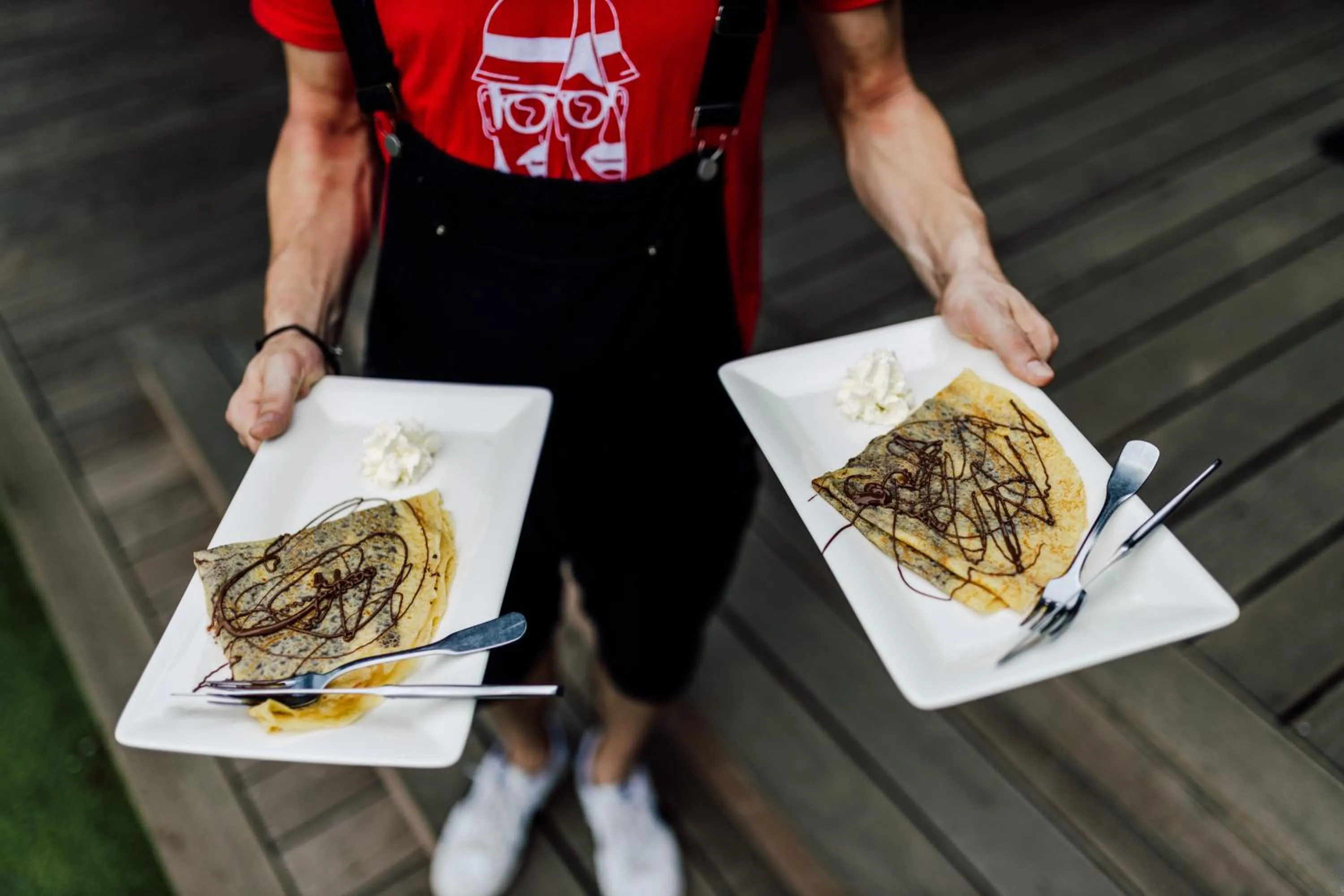 Restaurant/places to eat in Bellevue