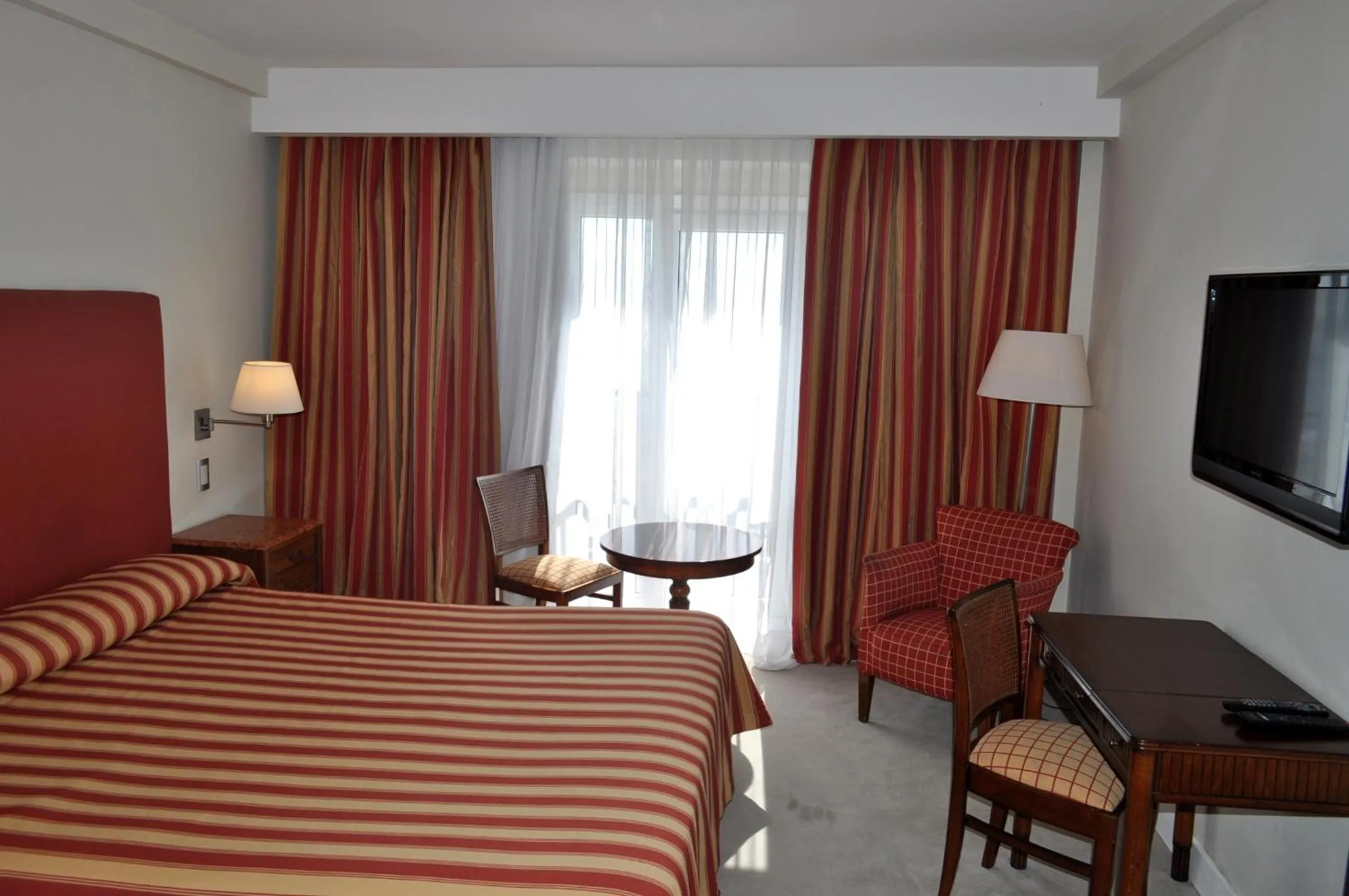 Bed in Hermitage Hotel