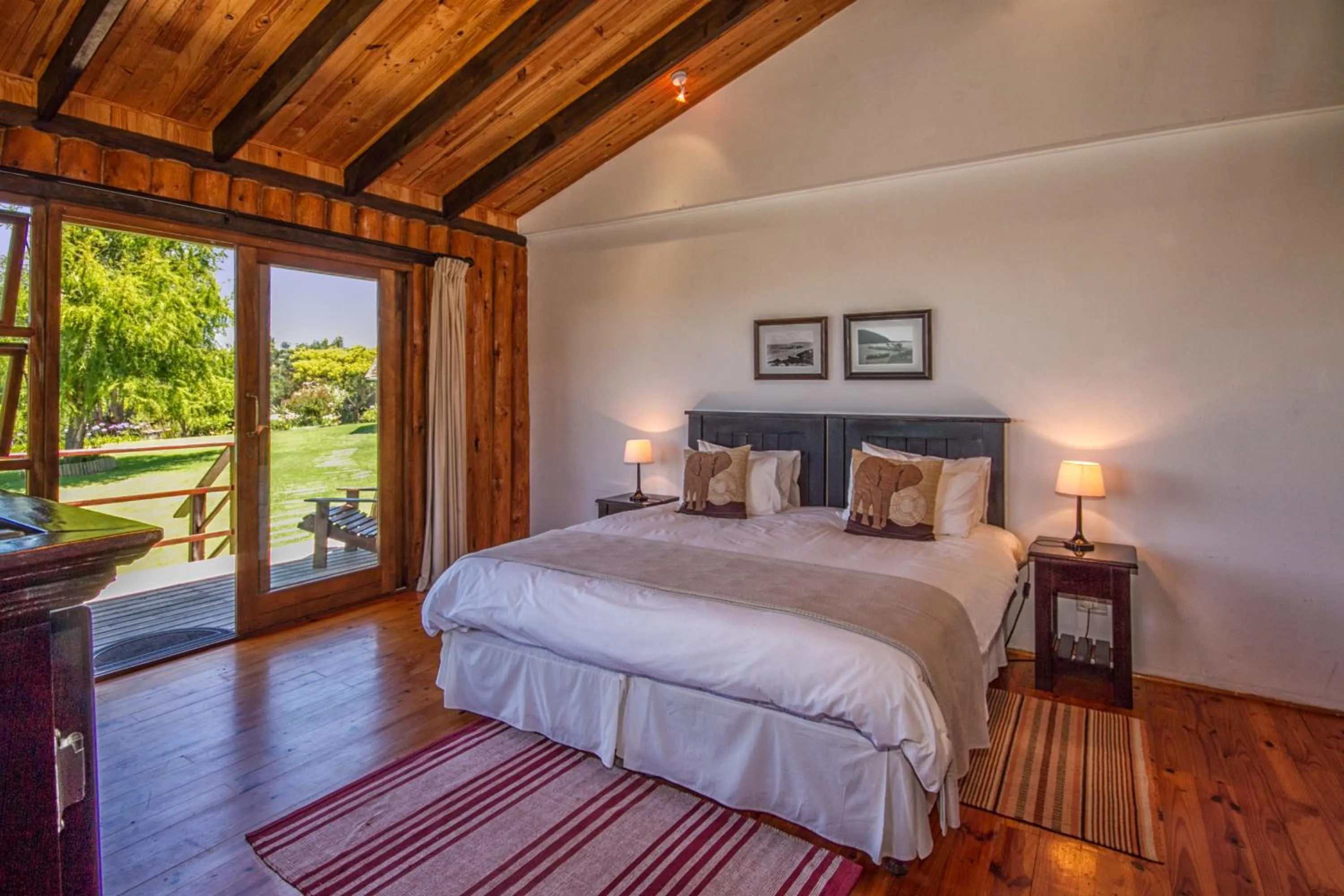 Bedroom, Bed in Piesang Valley Lodge
