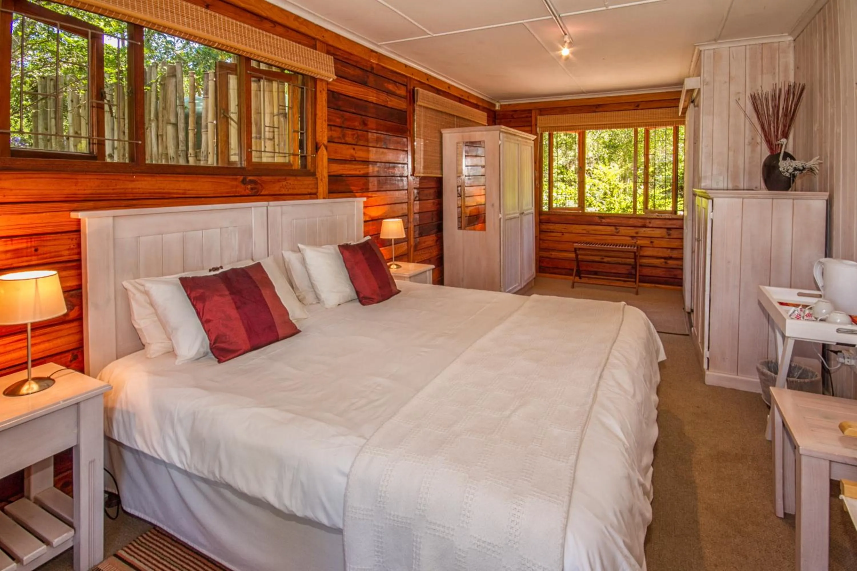 Bedroom, Bed in Piesang Valley Lodge