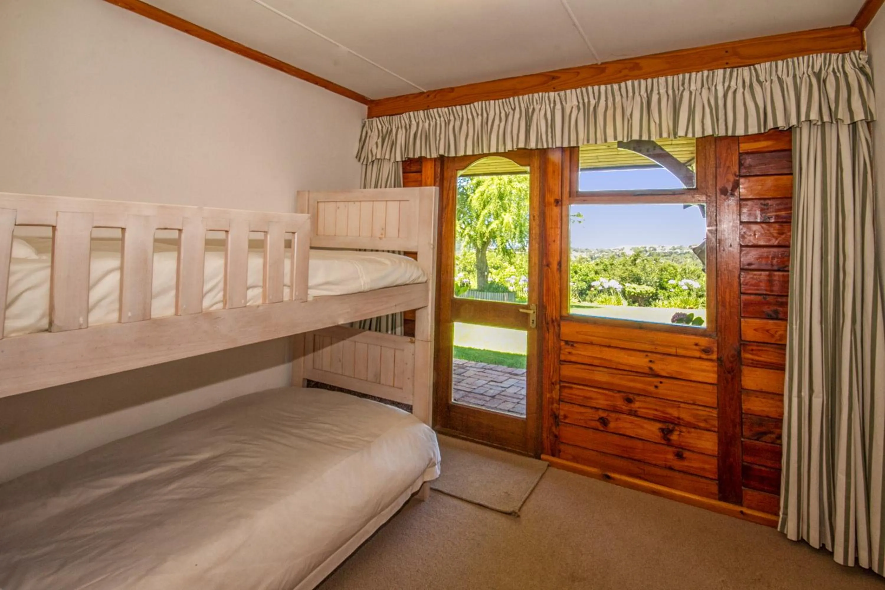 Bedroom, Bed in Piesang Valley Lodge