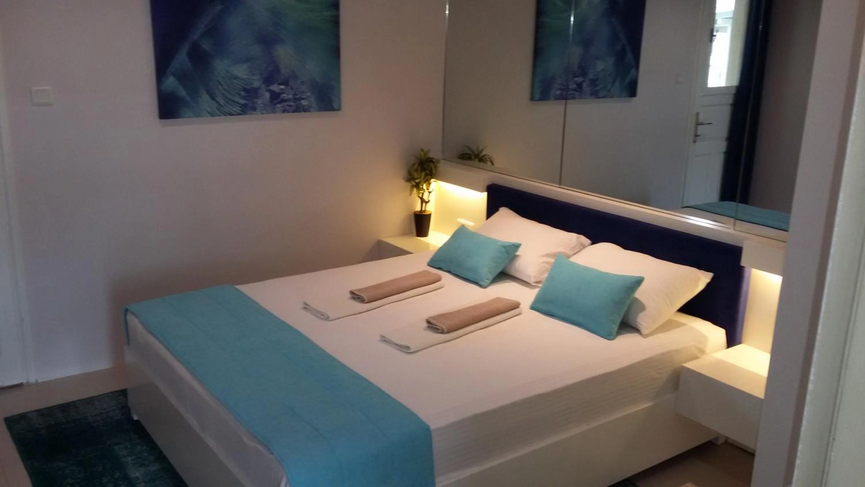 Bedroom in Albatros Hotel