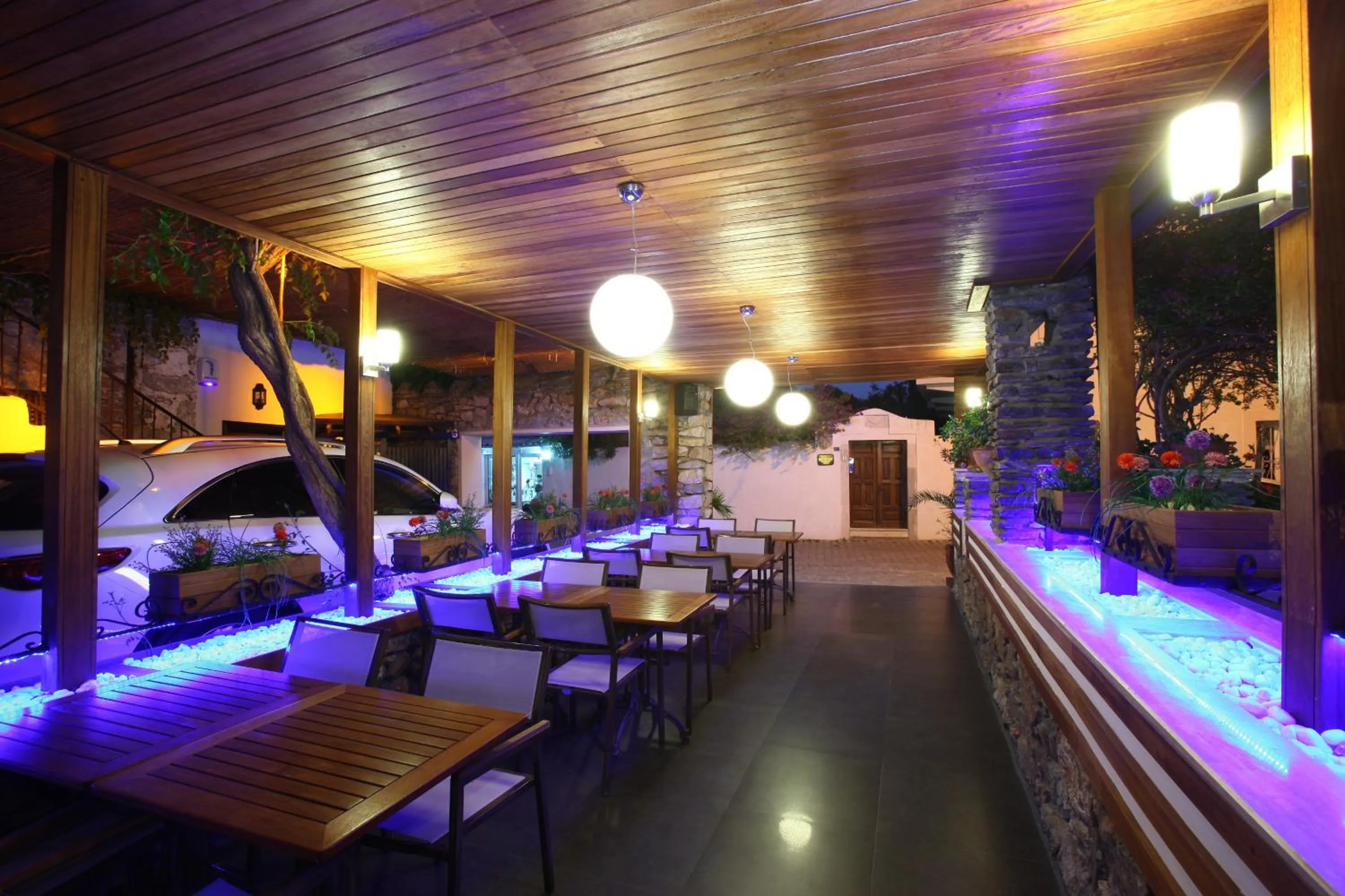 Facade/entrance in Albatros Hotel