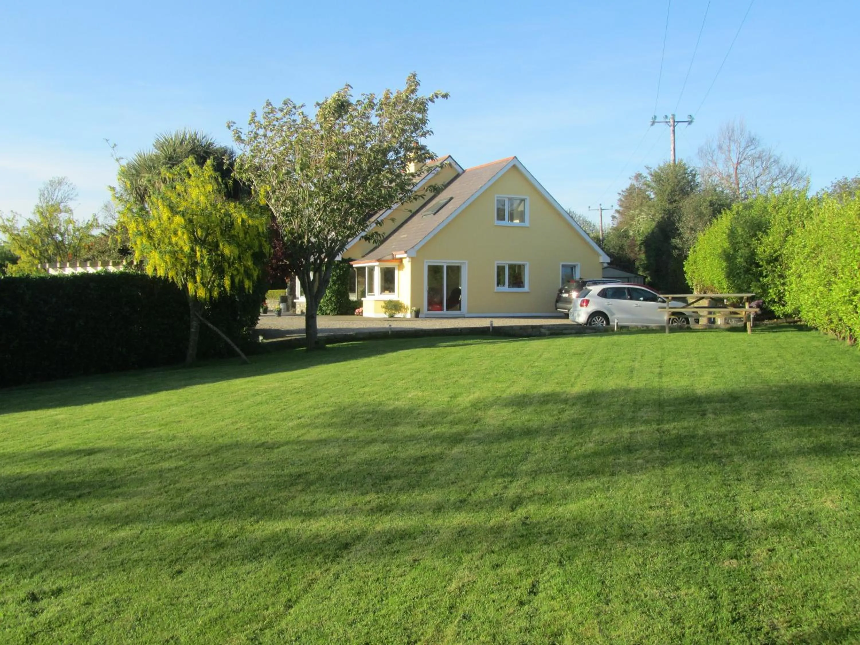 Garden in Edencrest B&B