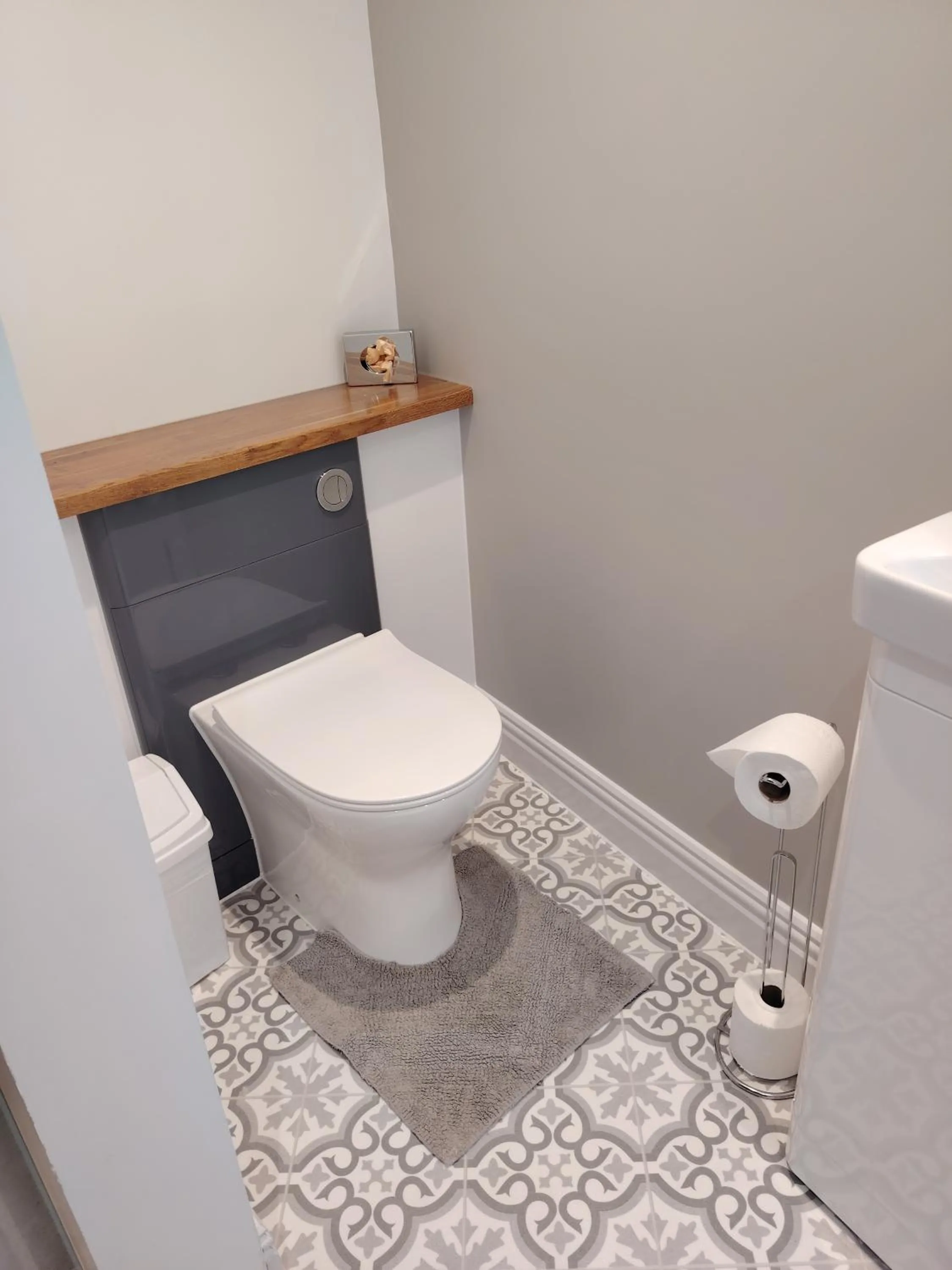 Toilet in The Wheatsheaf