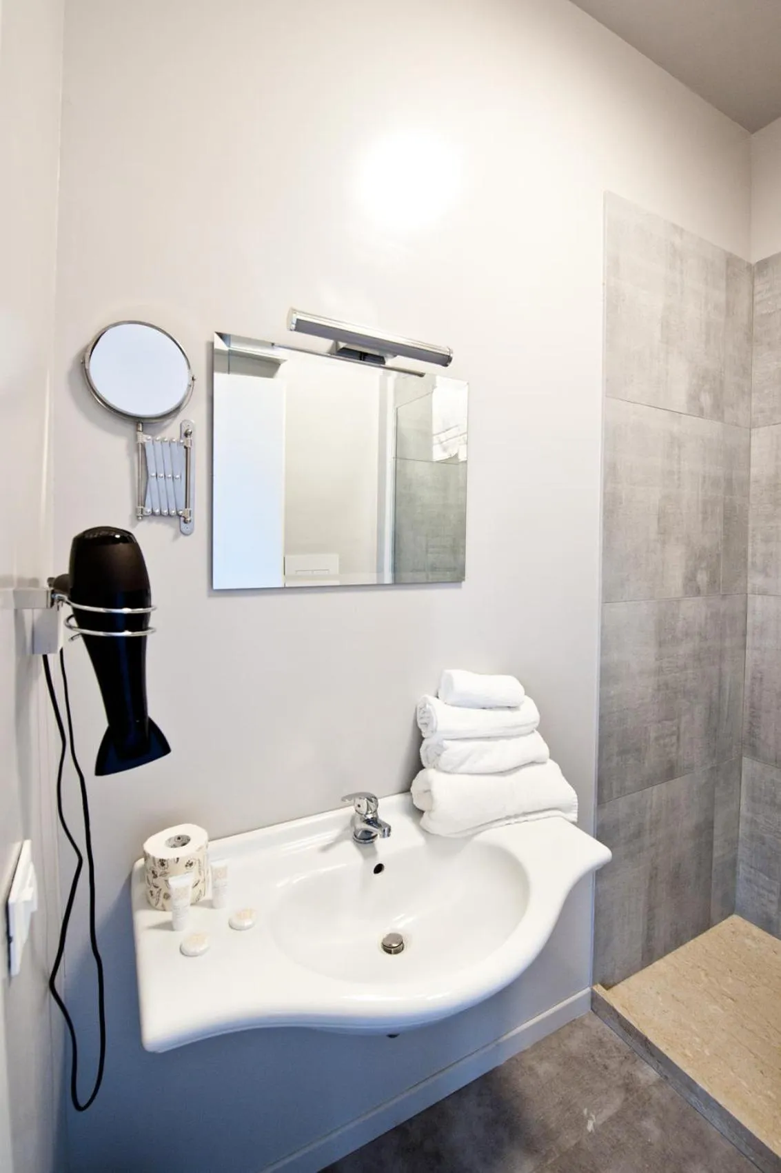 Shower in Relais Lo Stagnone