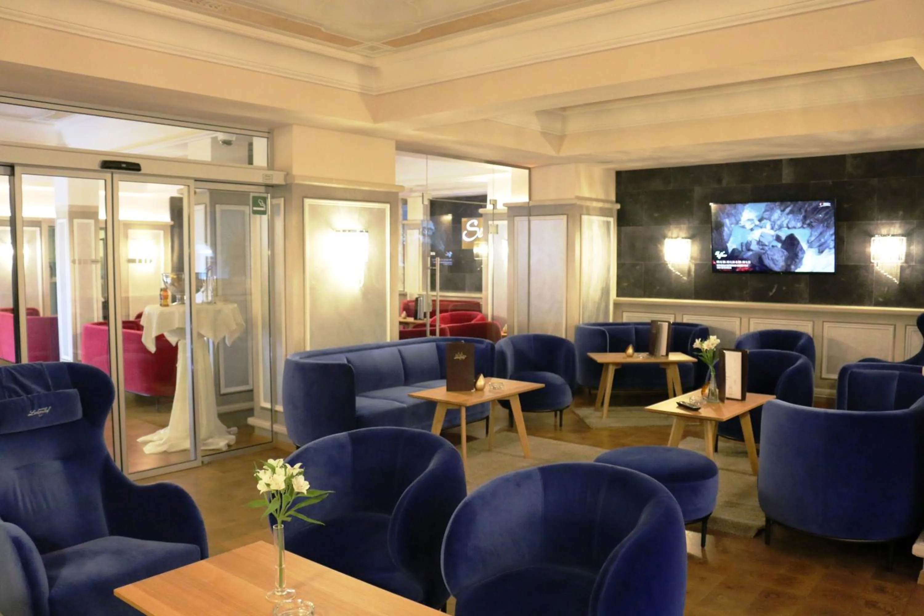 Lobby or reception in Schlosshotel Lacknerhof
