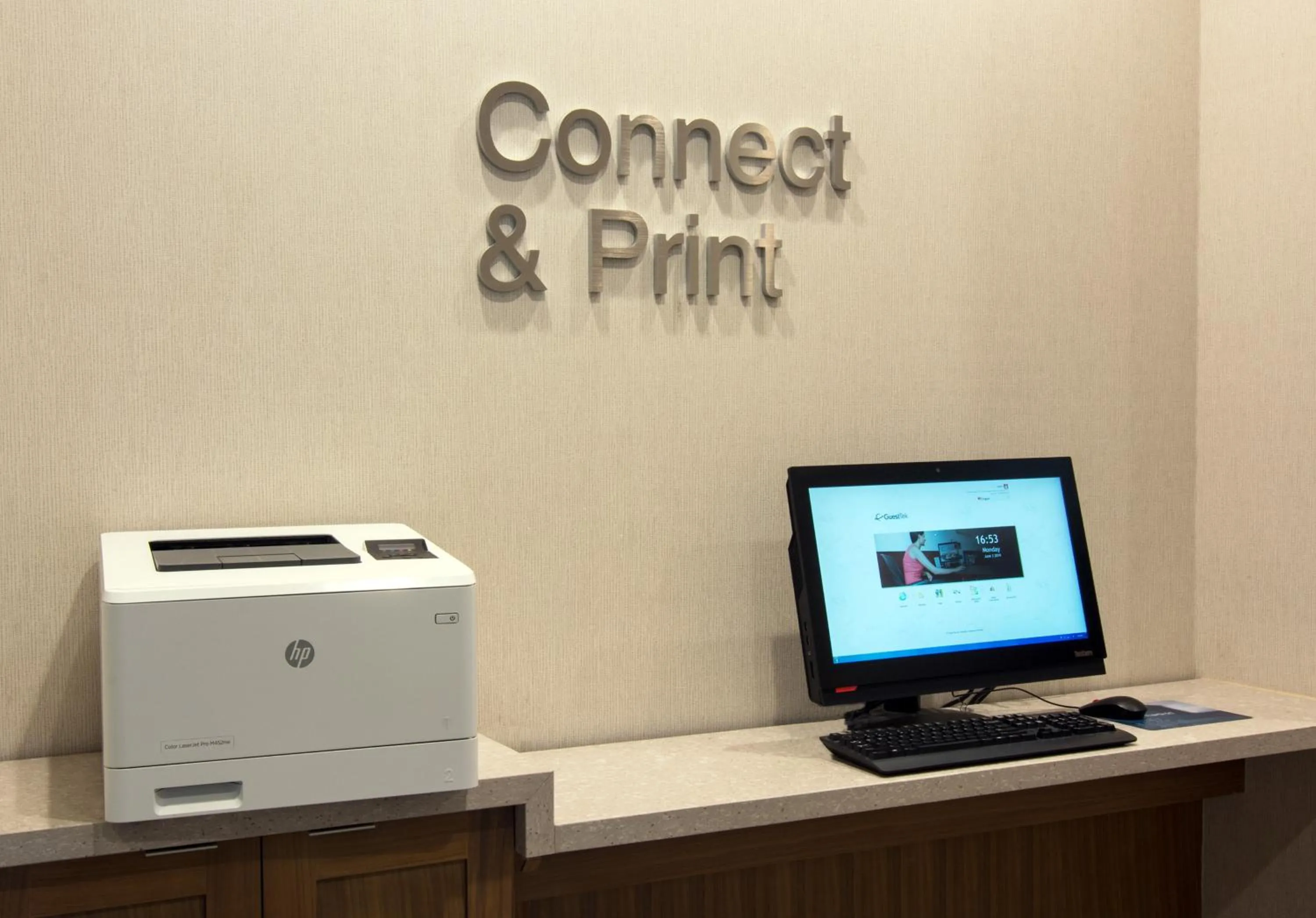 Property building in Fairfield Inn & Suites by Marriott Nashville Airport