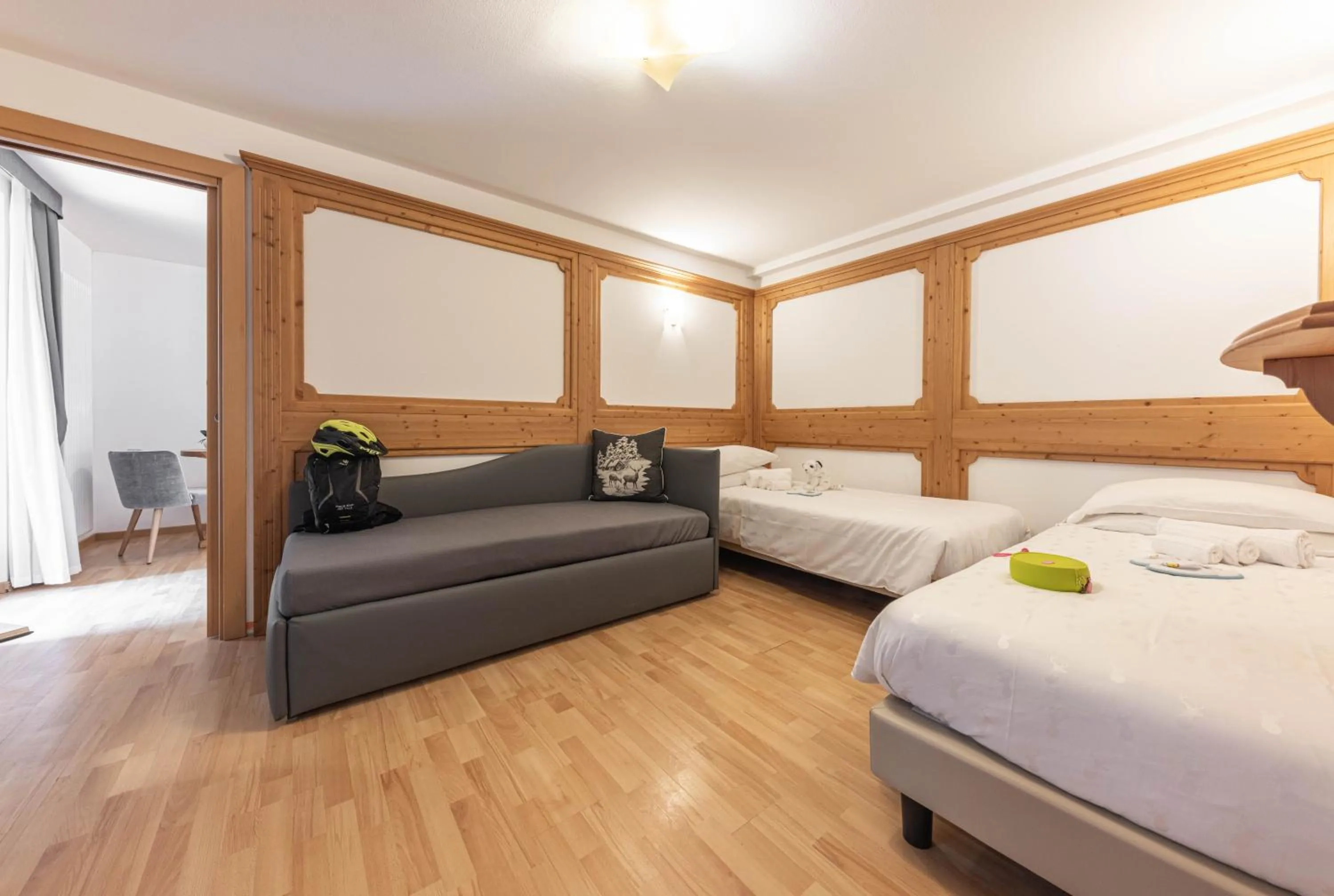 Bed in Hotel La Perla