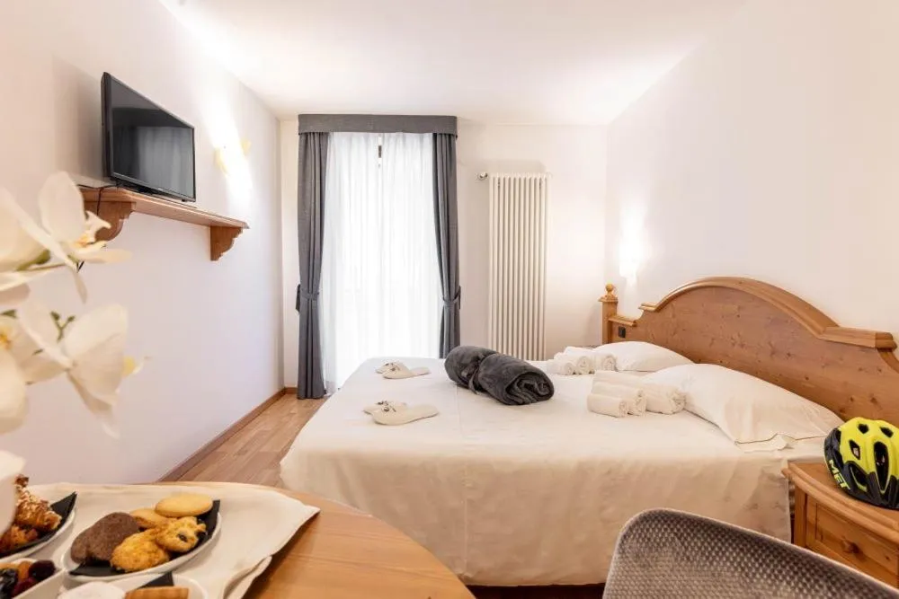 Bed in Hotel La Perla